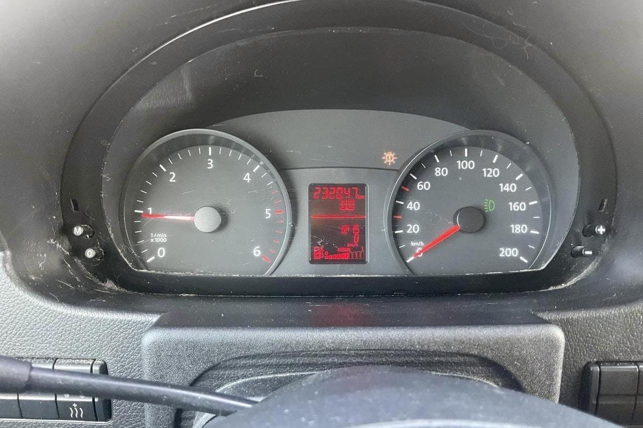 VW Crafter 35 2.0 TDI Volymskåp (163hk) - 232 040 km - Manual - white - 2012