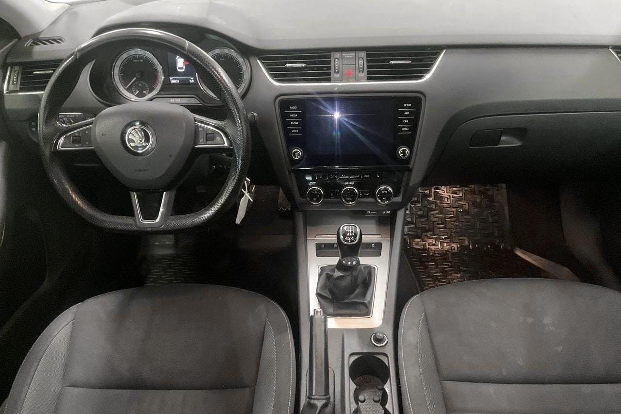 Skoda Octavia III 2.0 TDI CR Combi 4x4 (150hk) - 170 000 km - Manual - white - 2018