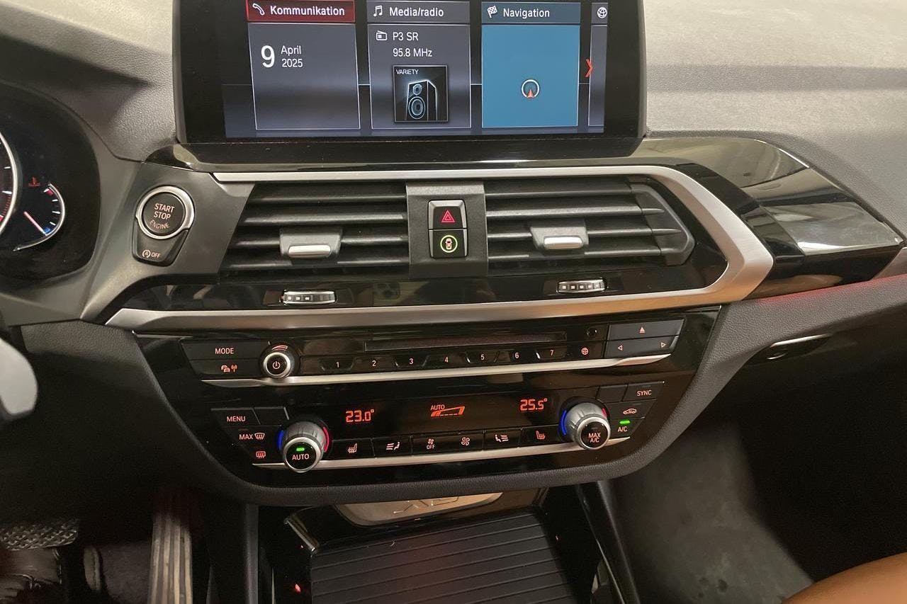 BMW X3 xDrive20d, G01 (190hk) - 117 060 km - Automatyczna - czarny - 2019