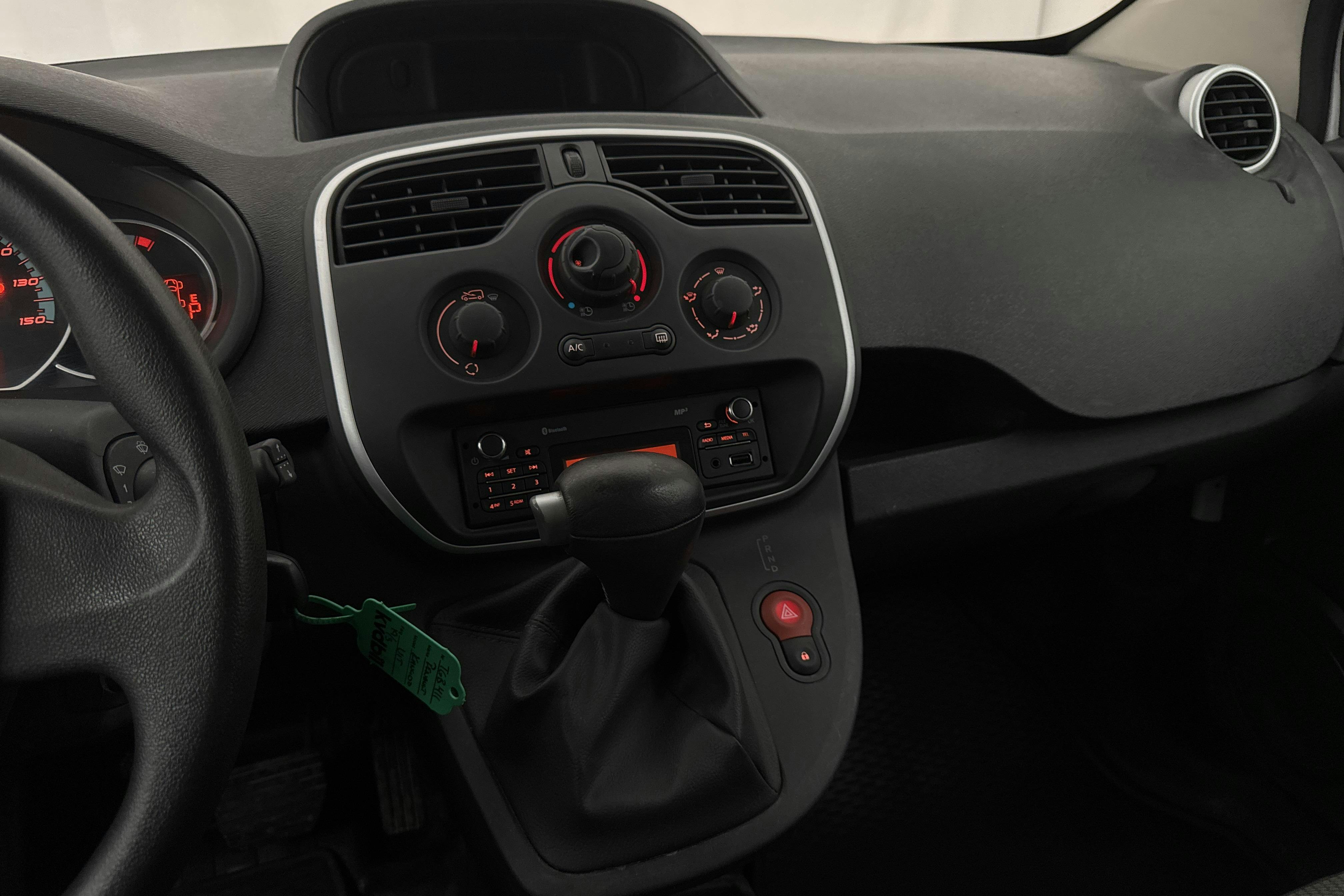 Renault Kangoo Z.E Power Plus 33 kWh Maxi Skåp (60hk) - 29 950 km - Automatyczna - biały - 2019