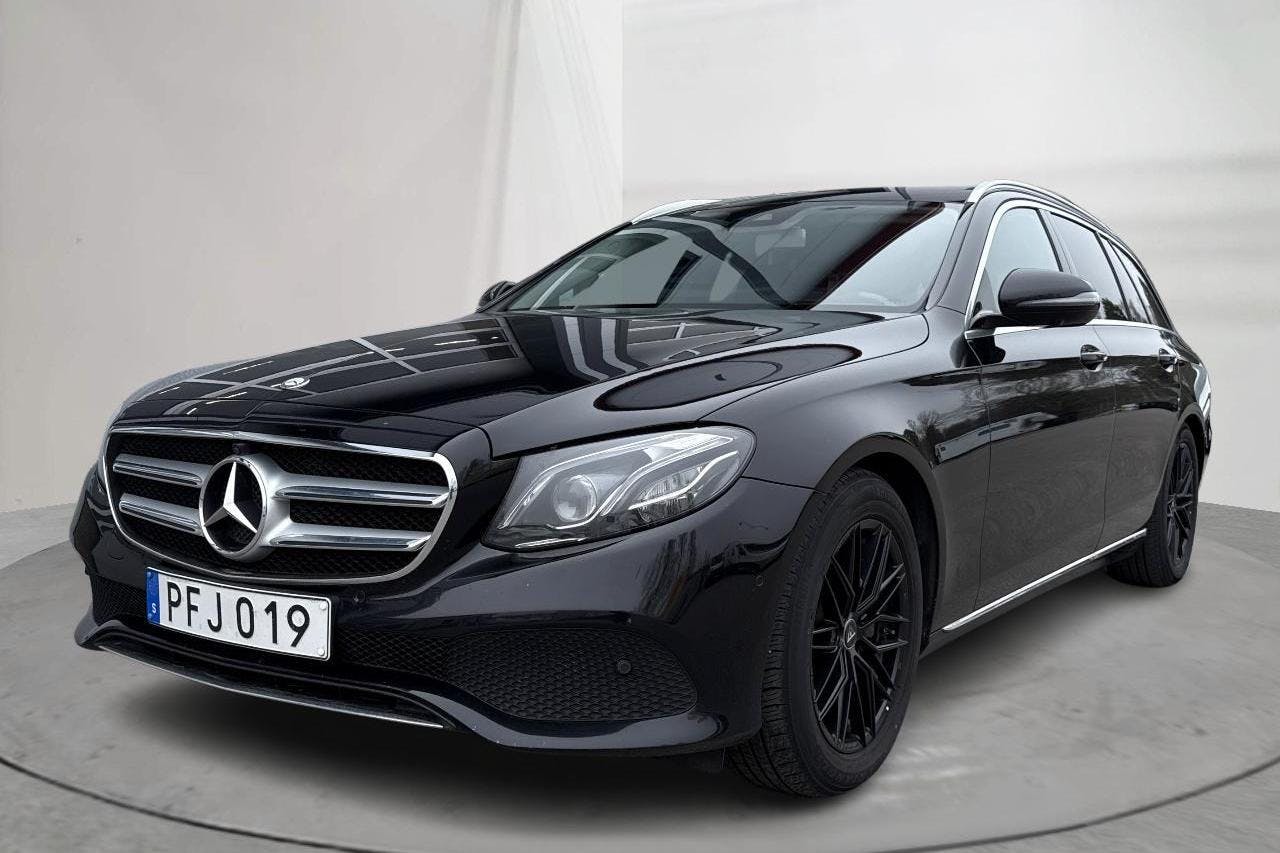 Mercedes E 220 d Kombi S213 (194hk) - 16 682 mil - Automat - svart - 2017