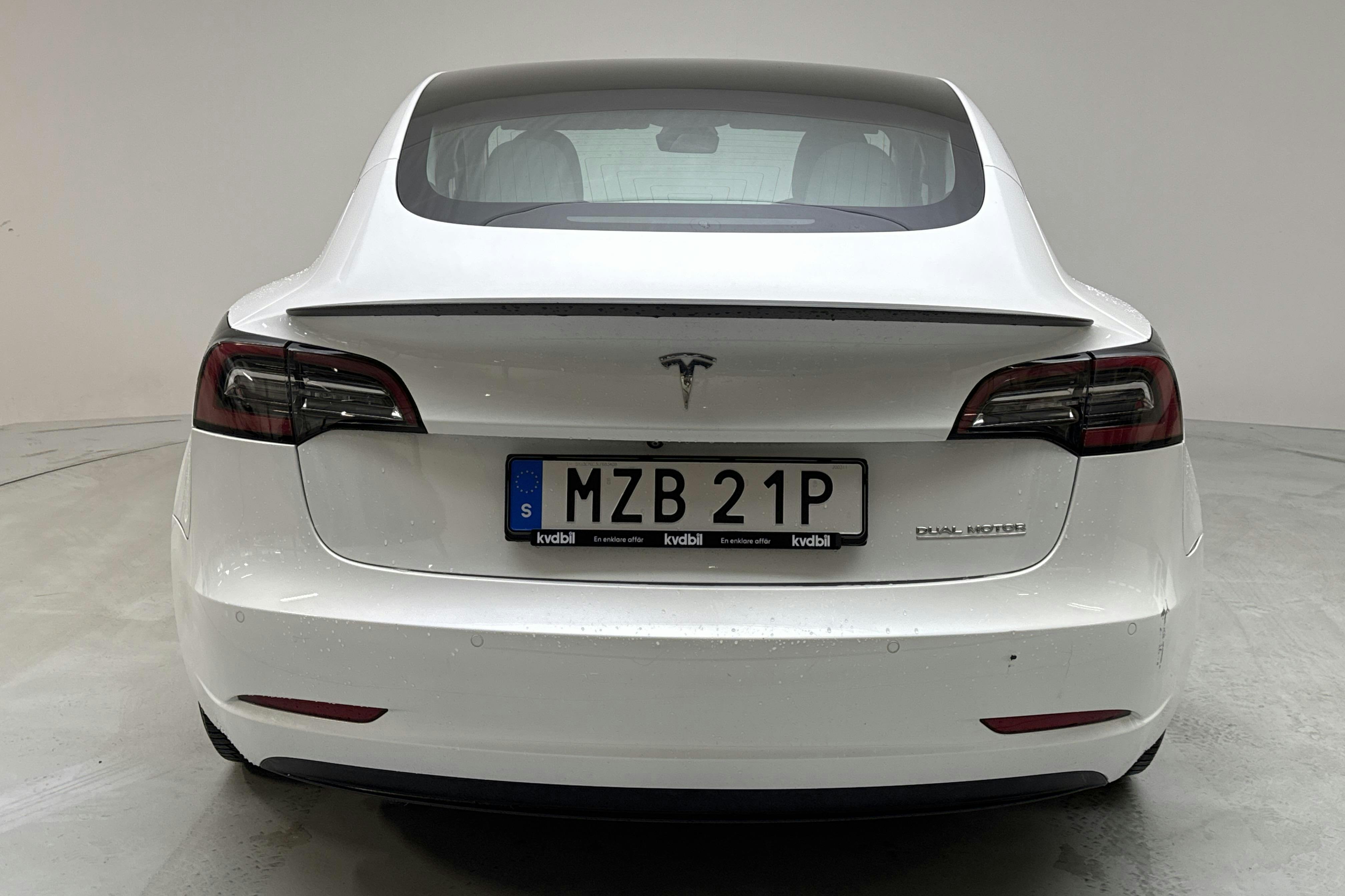 Tesla Model 3 Performance AWD - 102 390 km - Automaattinen - valkoinen - 2020