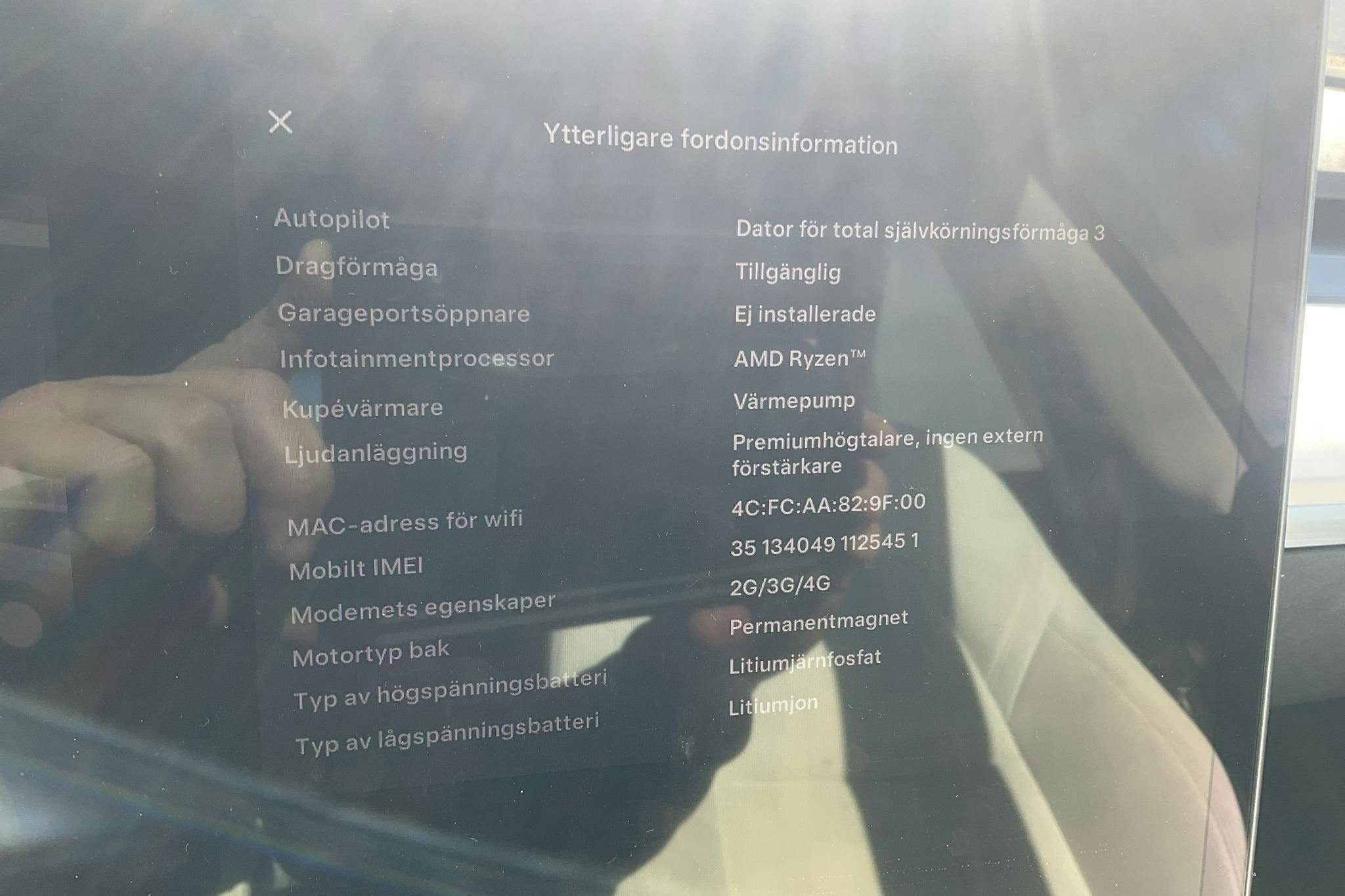 Tesla Model 3 Standard Range RWD - 48 420 km - Automatic - white - 2023