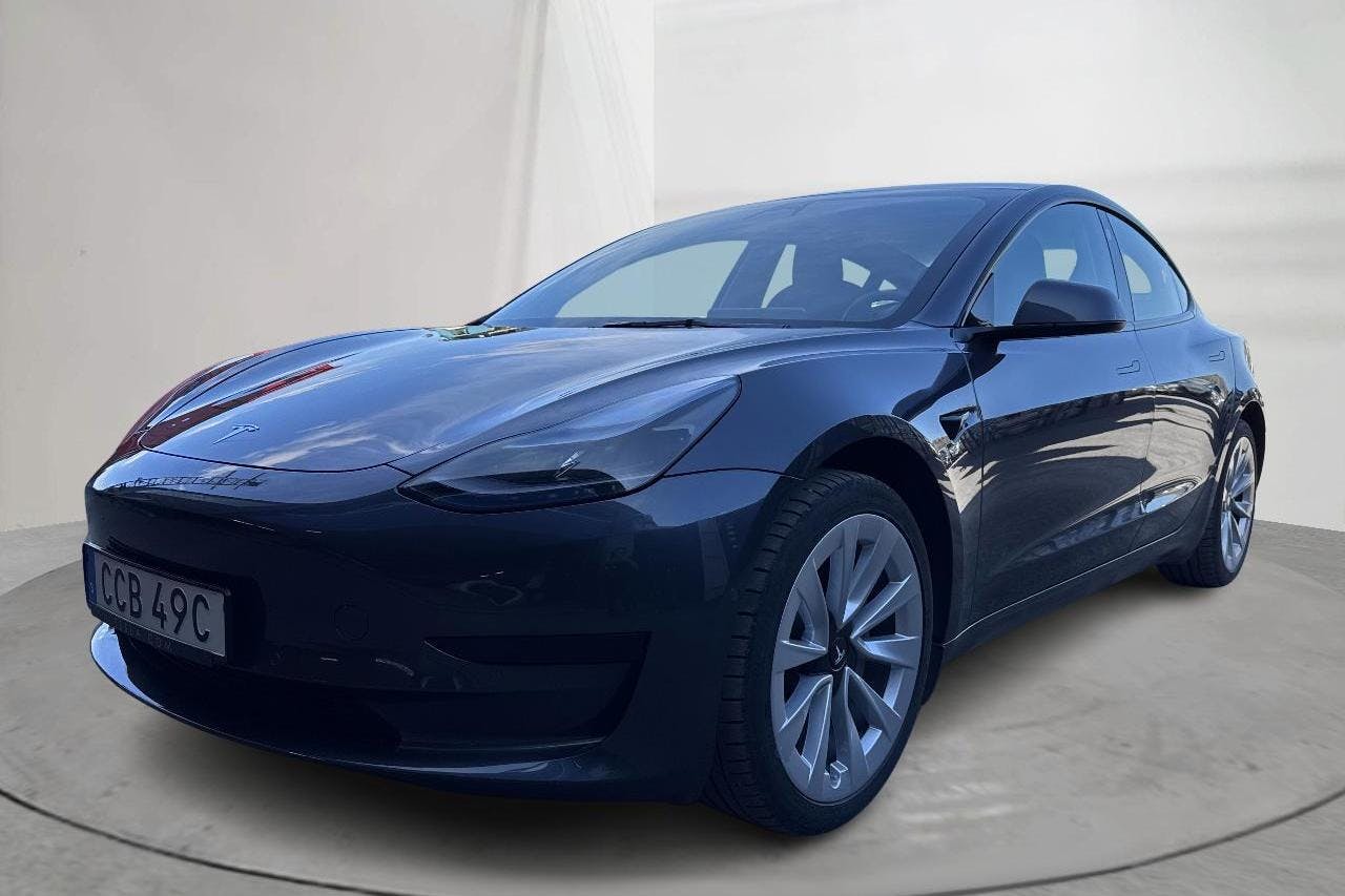 Tesla Model 3 Standard Range RWD - 39 810 km - Automatic - gray - 2022