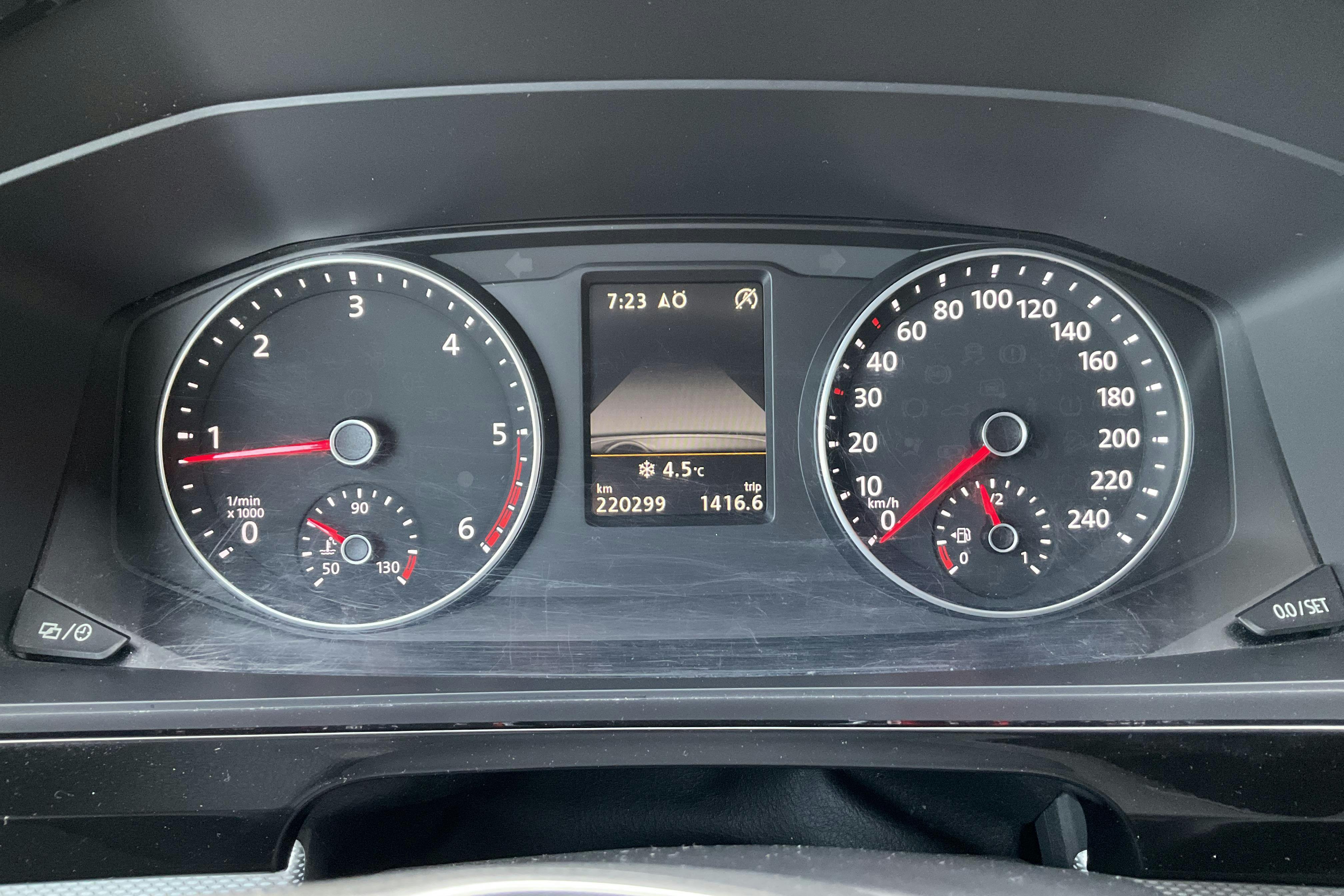 VW Multivan T6 2.0 TDI BMT 4MOTION (204hk) - 220 300 km - Automaatne - must - 2017