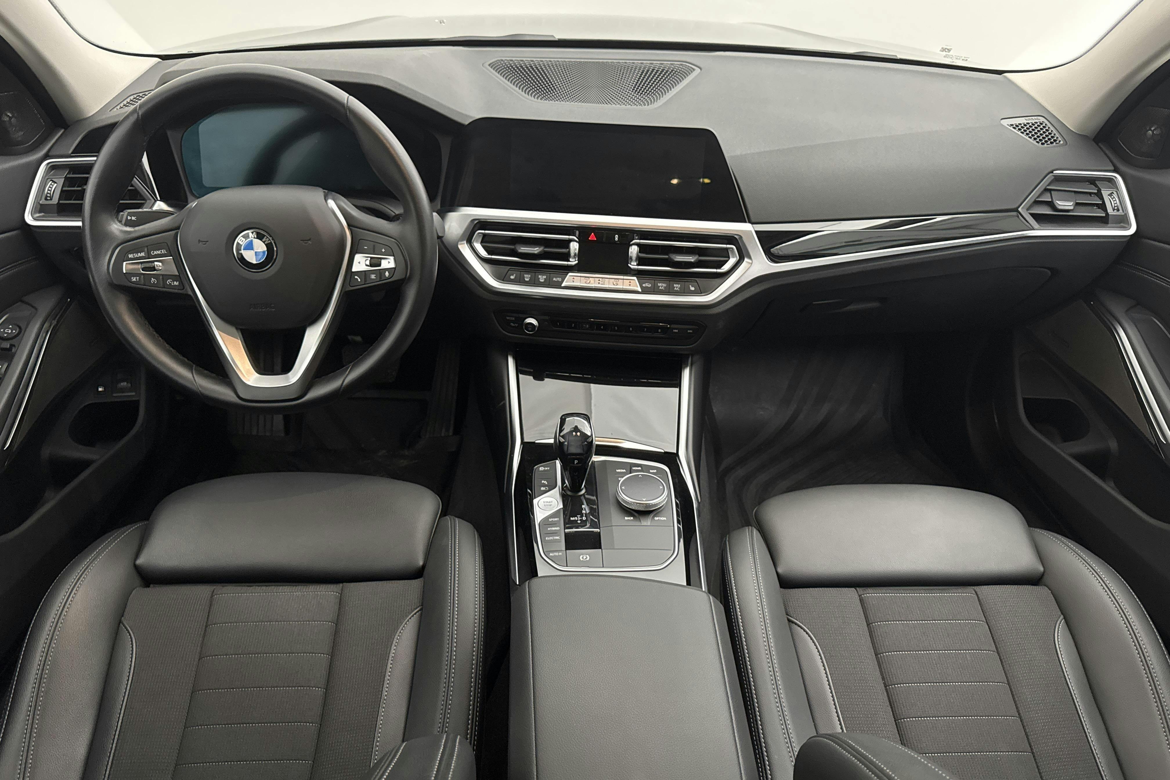 BMW 330e Touring, G21 (292hk) - 57 140 km - Automatic - black - 2021