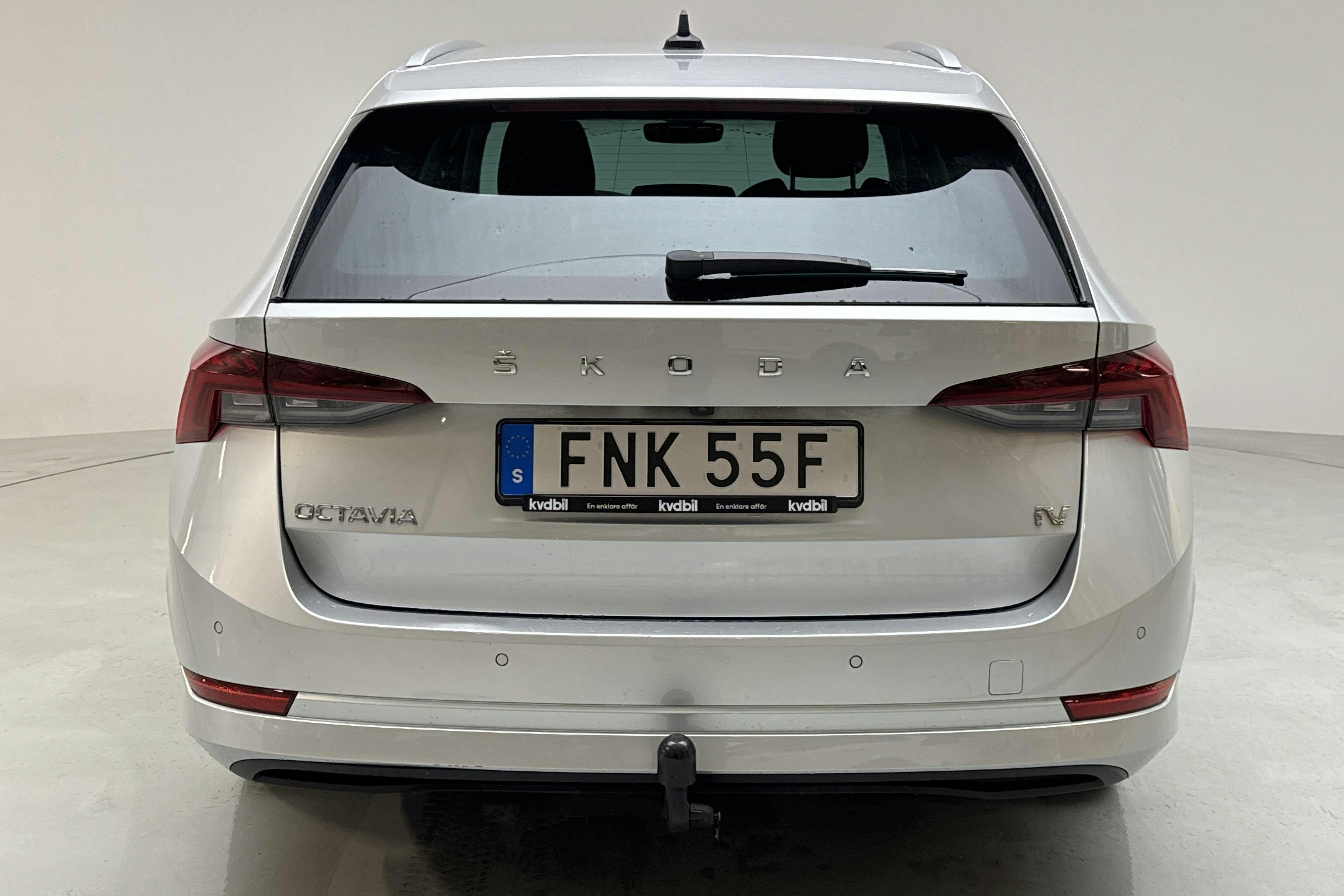 Skoda Octavia 1.4 iV PHEV Combi (204hk) - 83 410 km - Automaattinen - hopea - 2021