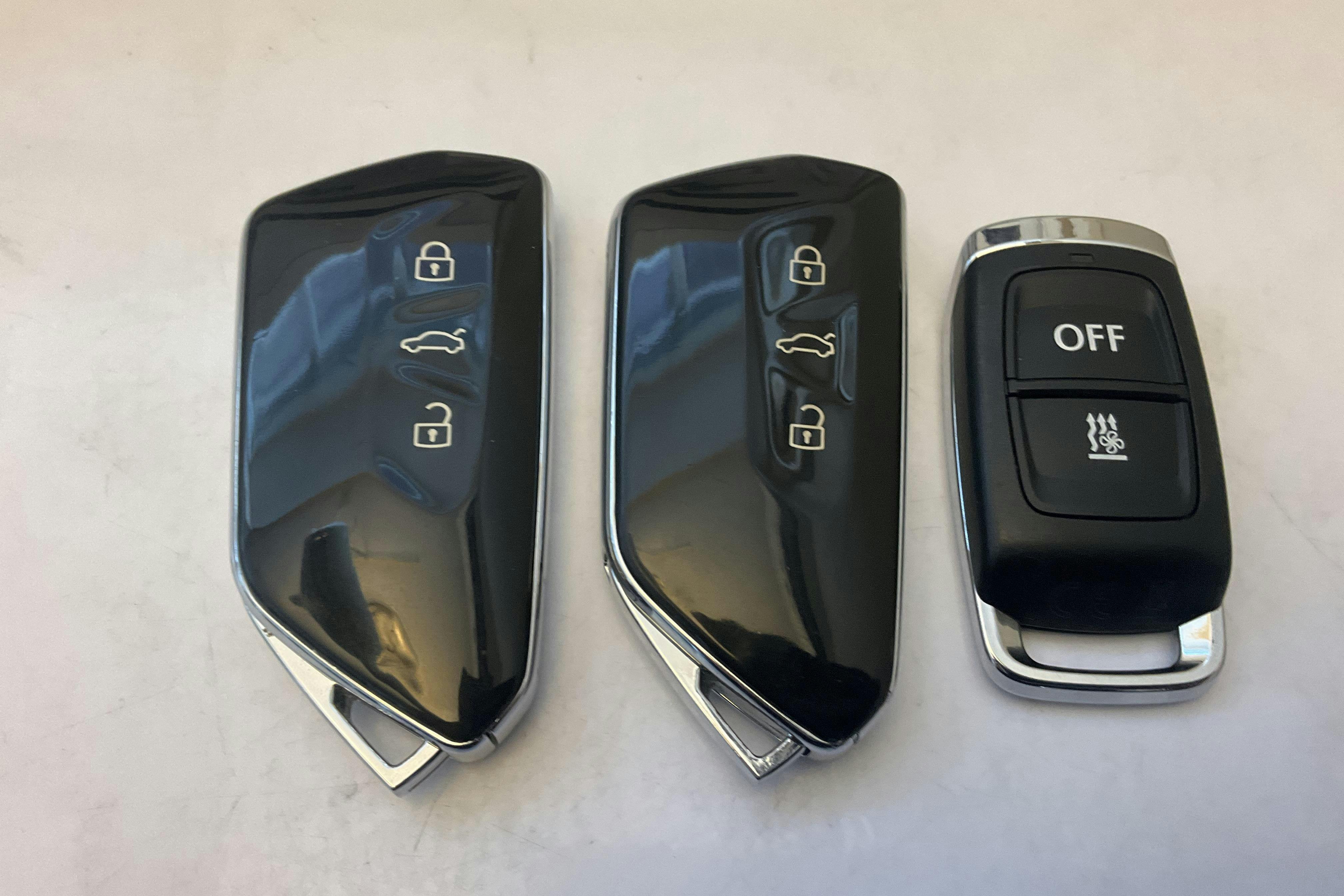 Skoda Octavia 1.4 iV PHEV Combi (204hk) - 83 410 km - Automaattinen - hopea - 2021