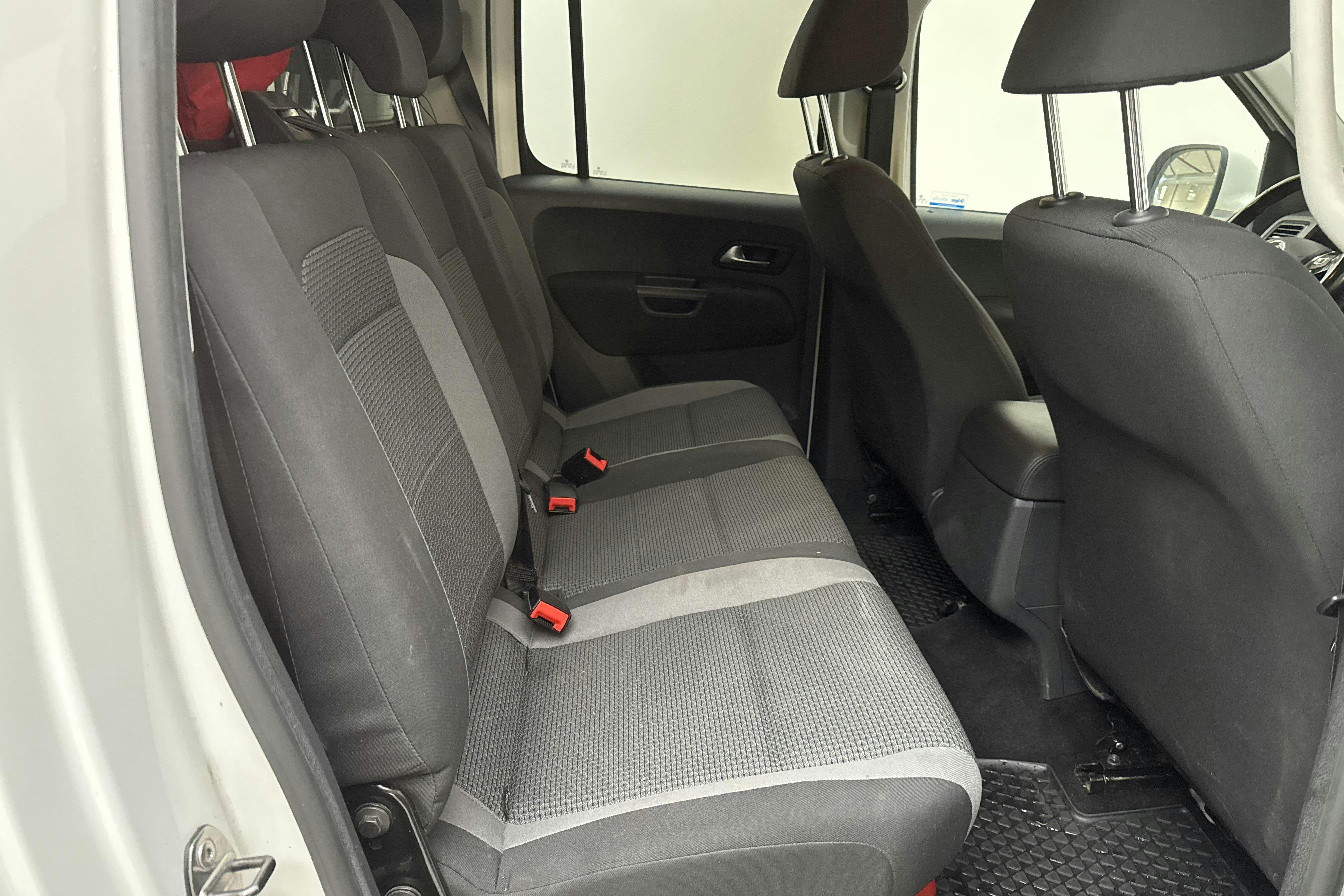 VW Amarok 3.0 TDI 4motion (204hk) - 85 780 km - Automaatne - valge - 2018