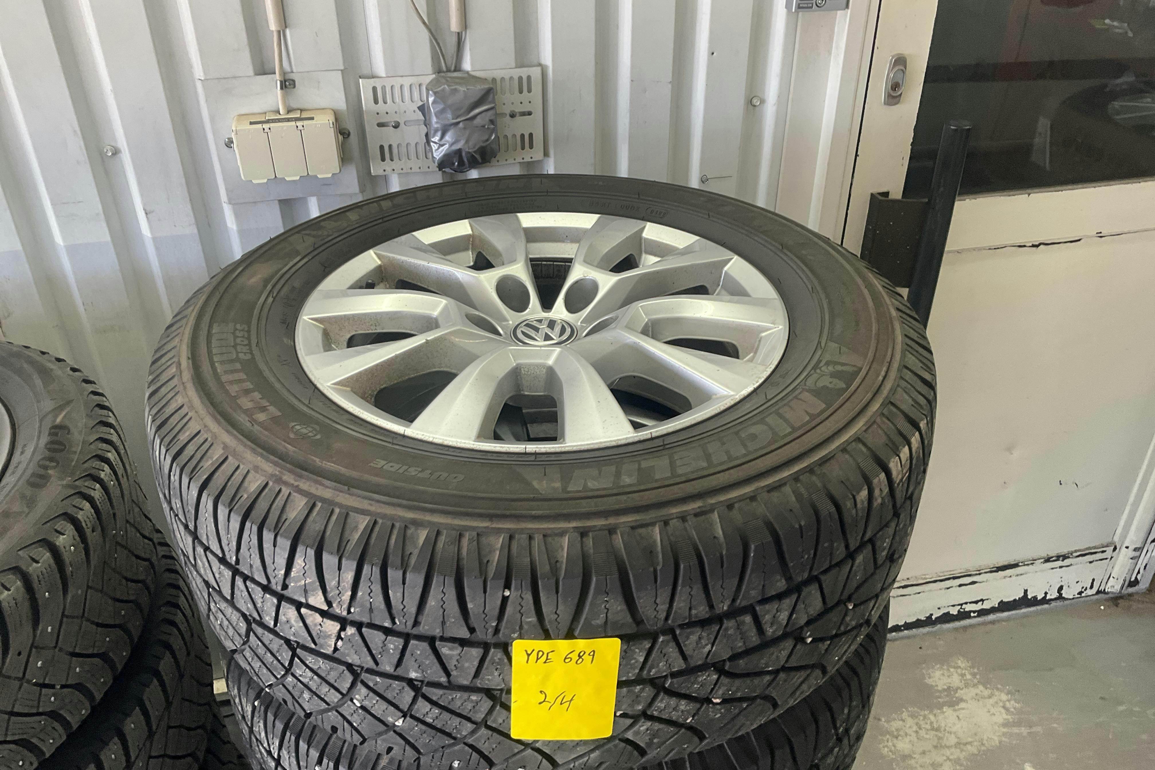 VW Amarok 3.0 TDI 4motion (204hk) - 85 780 km - Automaatne - valge - 2018