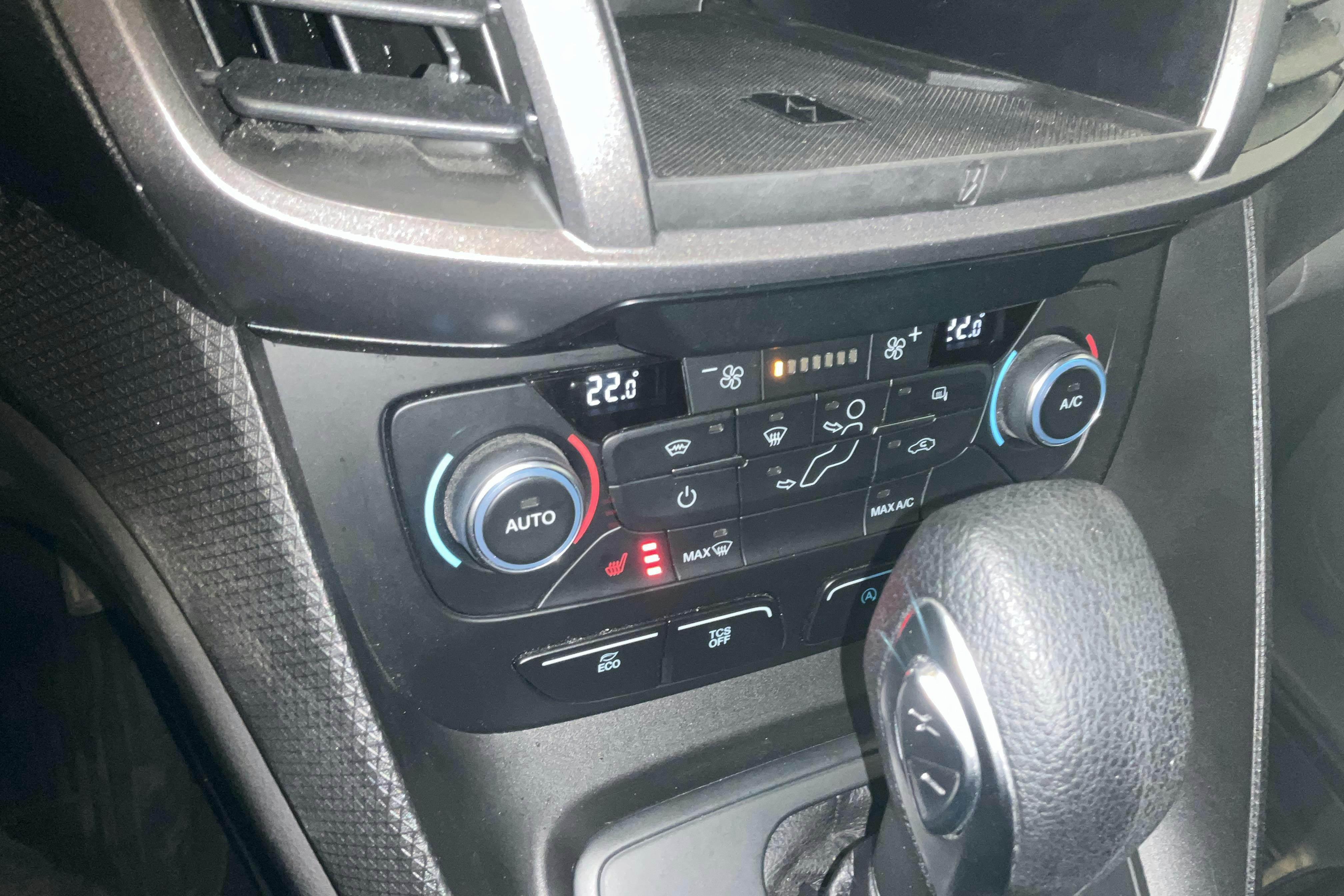 Ford Transit Connect 1.5 EcoBlue (100hk) - 51 700 km - Automaatne - valge - 2020