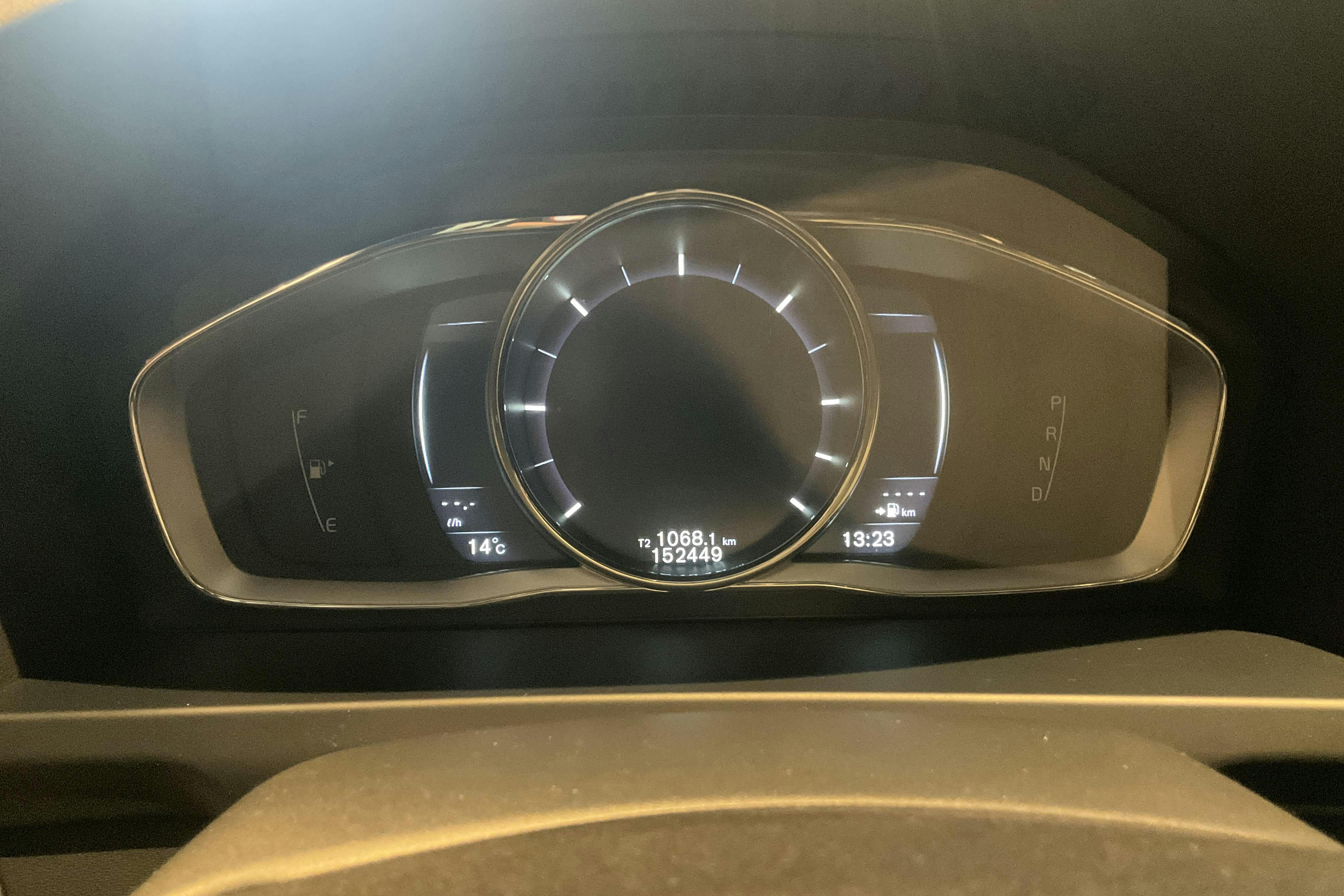 Volvo V60 D5 AWD Twin Engine (163hk) - 152 450 km - Automatyczna - biały - 2016