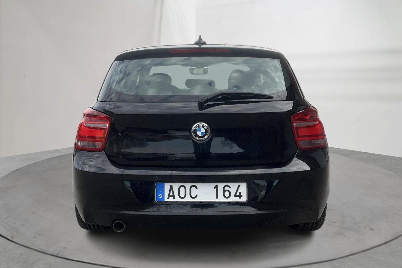 BMW 118d 5dr, F20 (143hk) - 175 130 km - Manual - black - 2012