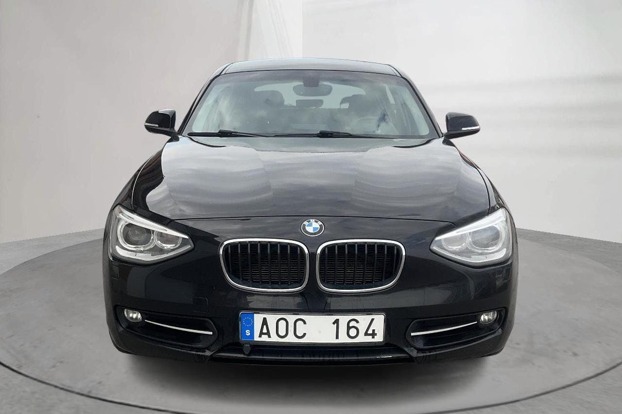 BMW 118d 5dr, F20 (143hk) - 175 130 km - Manual - black - 2012