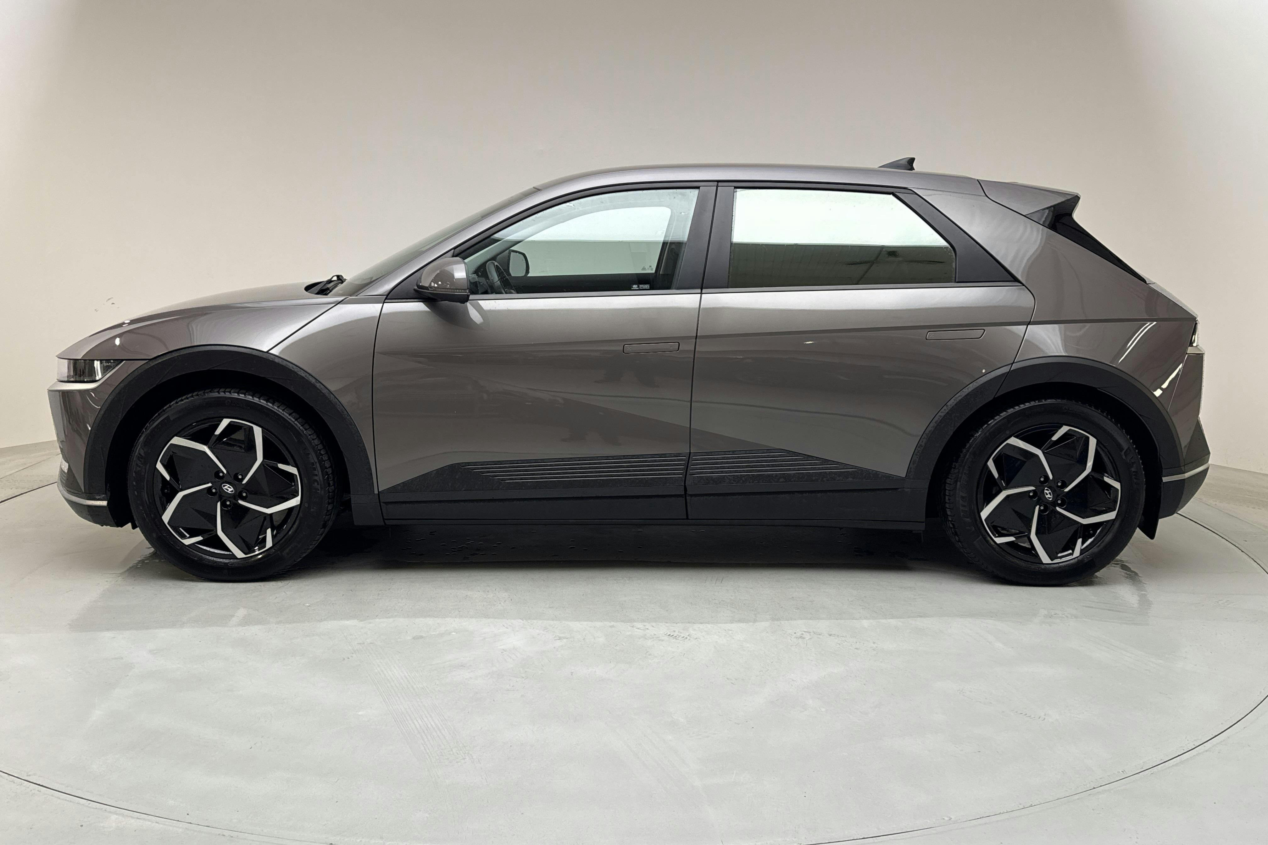 Hyundai IONIQ 5 73 kWh (217hk) - 77 150 km - Automatic - green - 2022