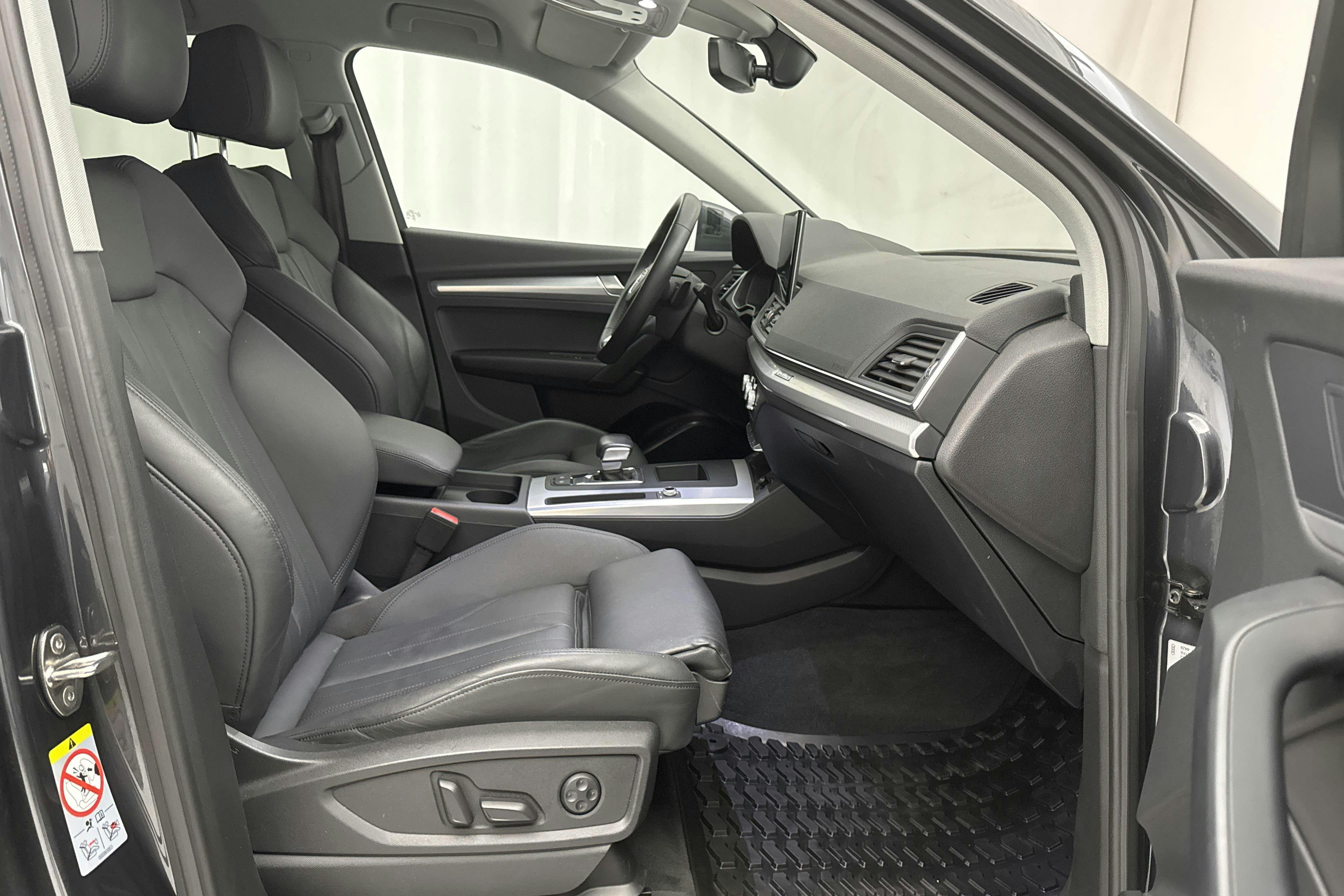 Audi Q5 40 TDI quattro (204hk) - 108 120 km - Automatic - Dark Grey - 2022