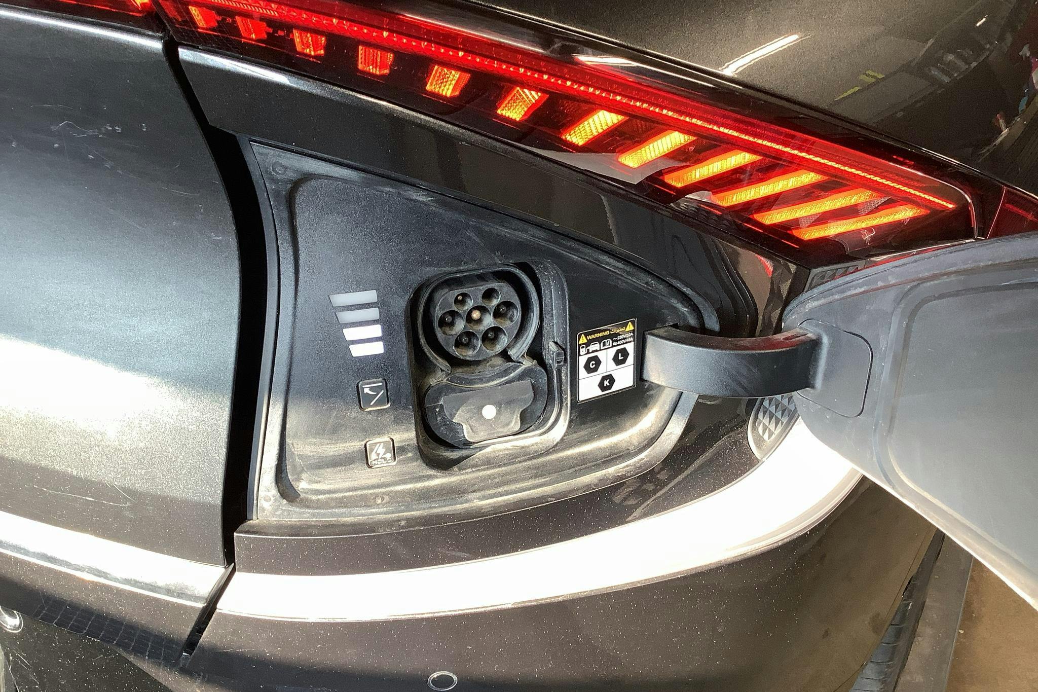 KIA EV6 AWD (325hk) - 3 220 mil - Automat - grå - 2023