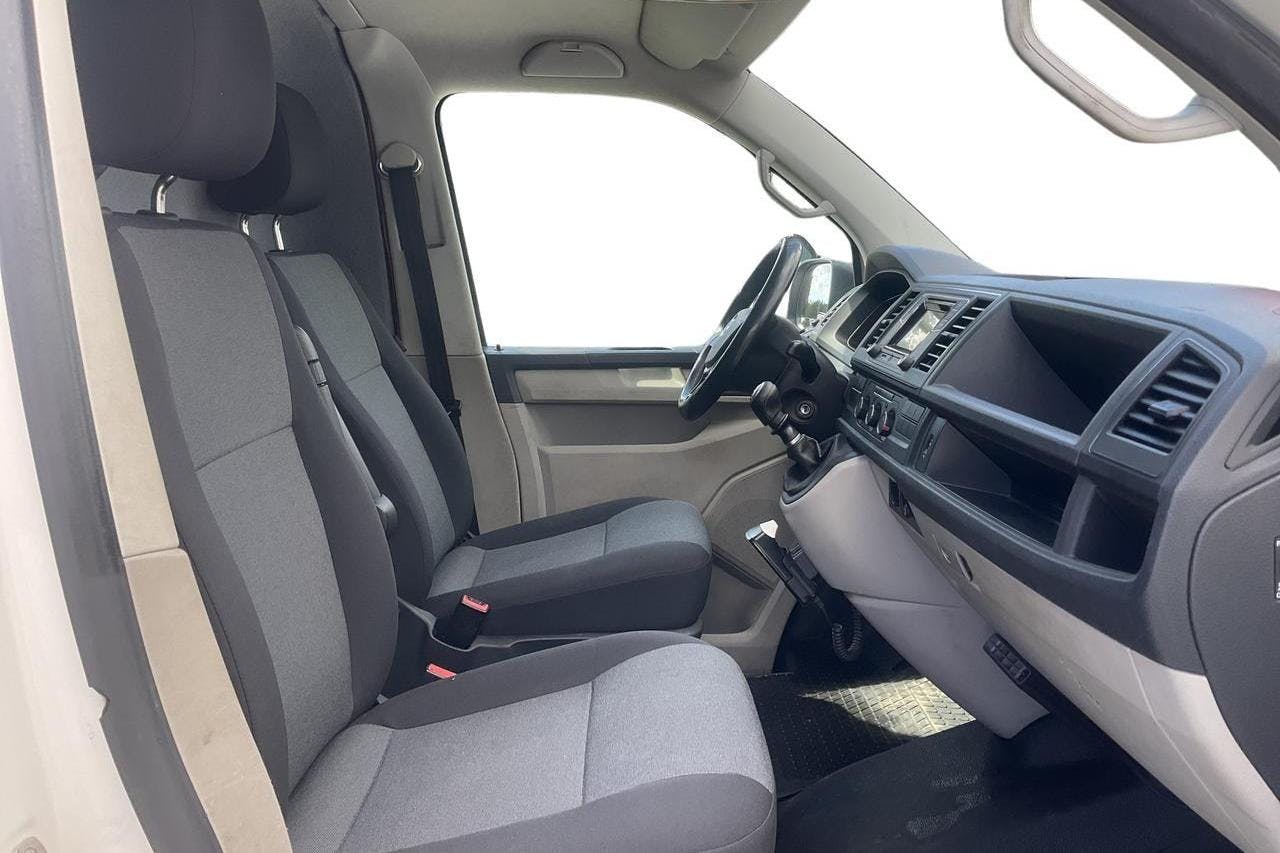 VW Transporter T6 2.0 TDI BMT Skåp 4MOTION (150hk) - 8 160 mil - Manuell - vit - 2018