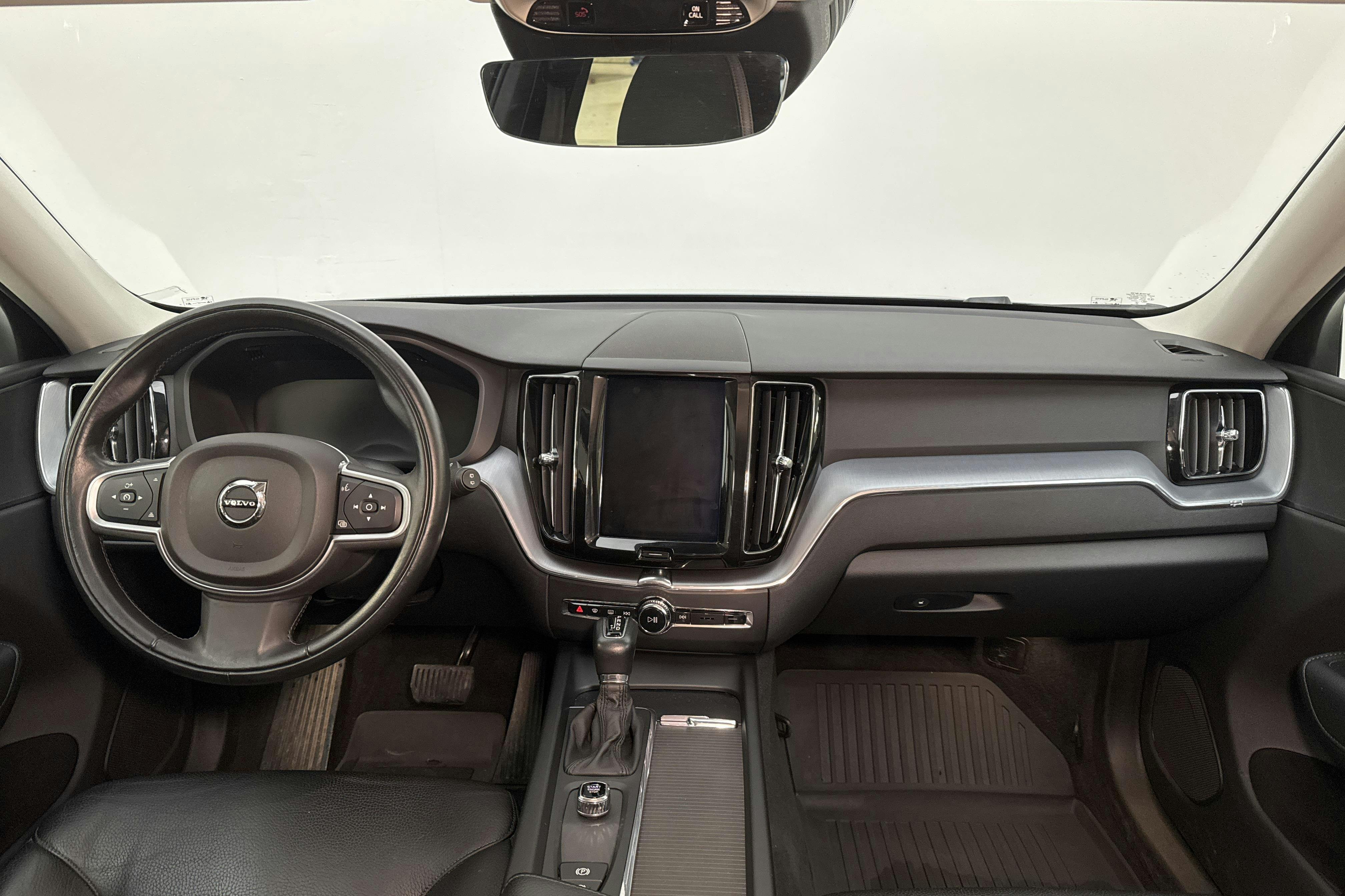 Volvo XC60 D4 2WD (190hk) - 100 030 km - Automatyczna - Dark Blue - 2019