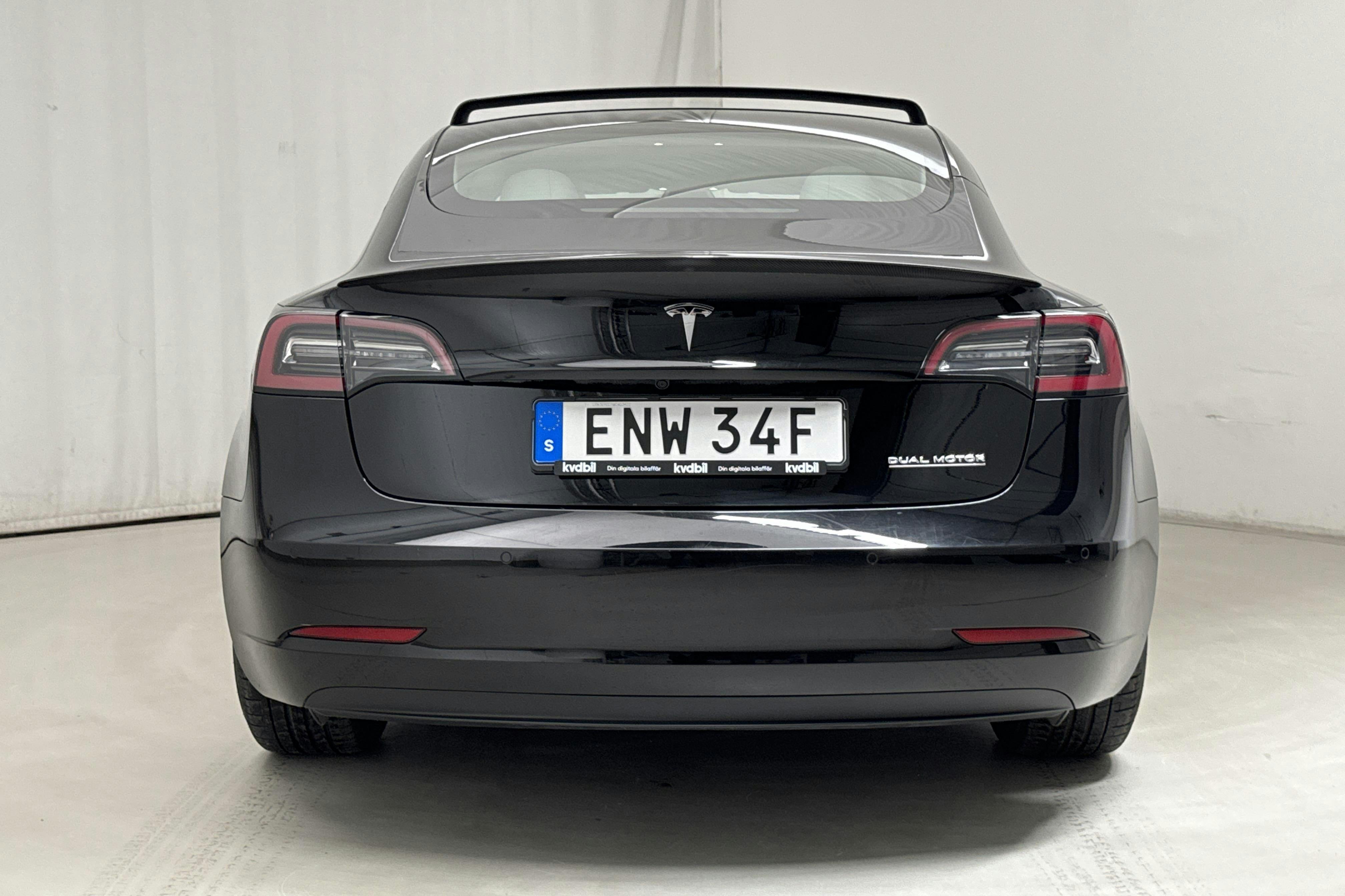 Tesla Model 3 Performance AWD - 19 000 km - Automatic - black - 2021