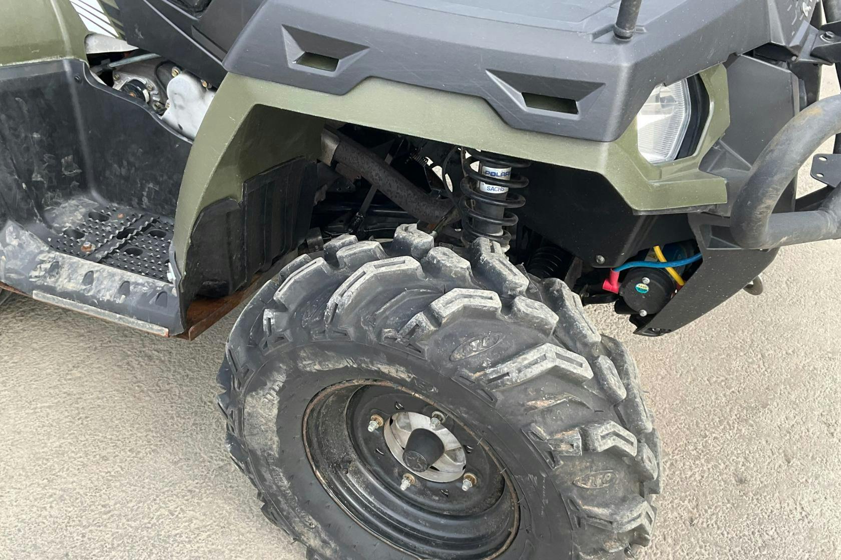 Polaris Sportsman Forrest 800 6X6 Big Boss -  - Automaattinen - vihreä - 2014