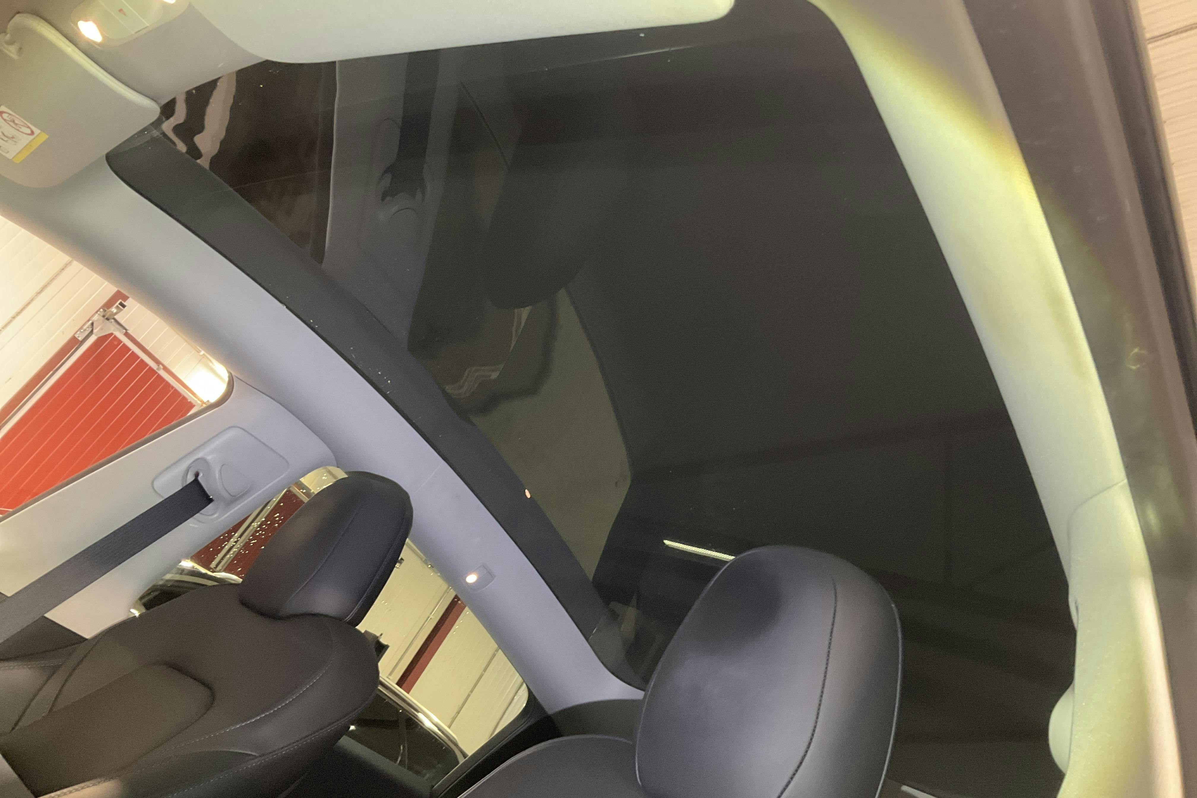 Tesla Model Y Long Range Dual Motor AWD - 87 980 km - Automaattinen - punainen - 2022