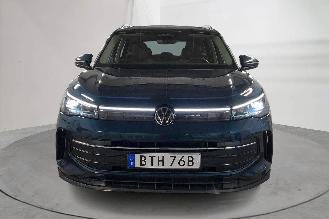 VW Tiguan 1.5 TSI (150hk) - 3 643 mil - Automat - blå - 2024