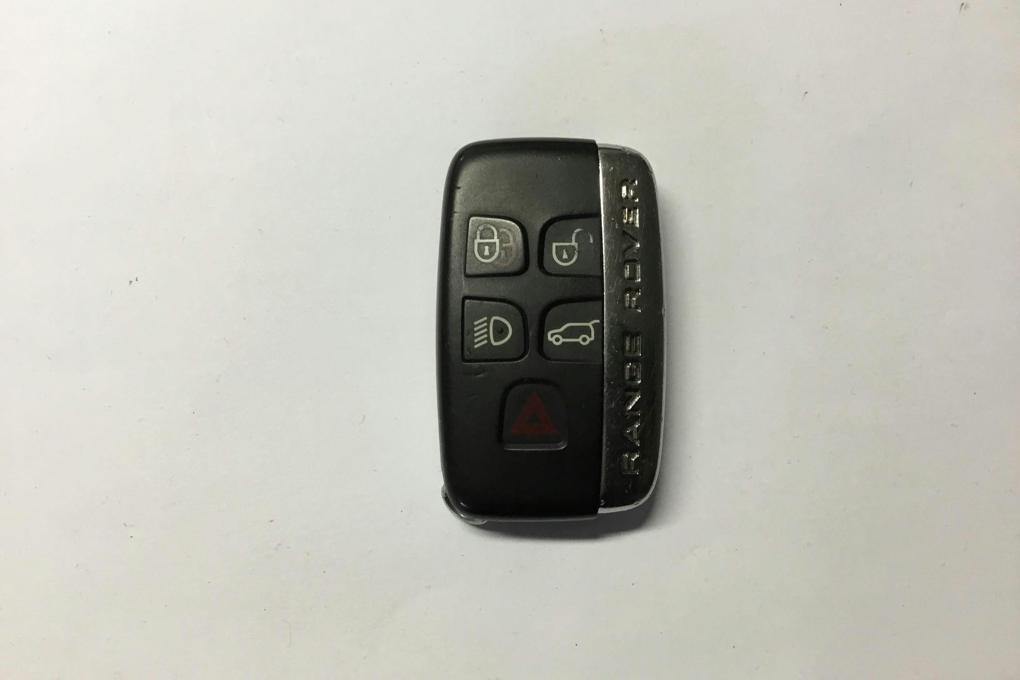 Land Rover Range Rover Evoque 2.2 TD4 5dr (150hk) - 16 463 mil - Automat - grön - 2014