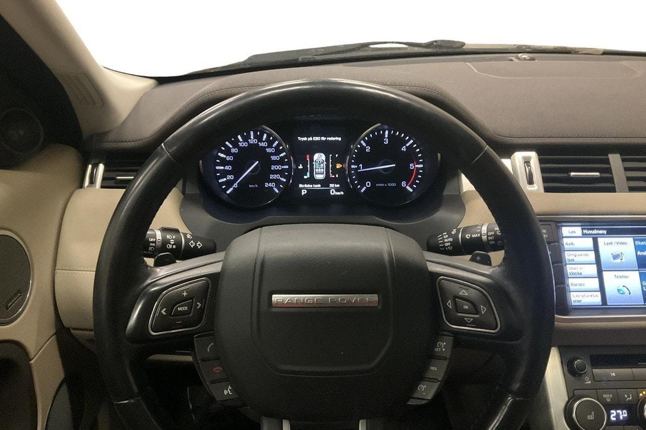 Land Rover Range Rover Evoque 2.2 TD4 5dr (150hk) - 16 463 mil - Automat - grön - 2014