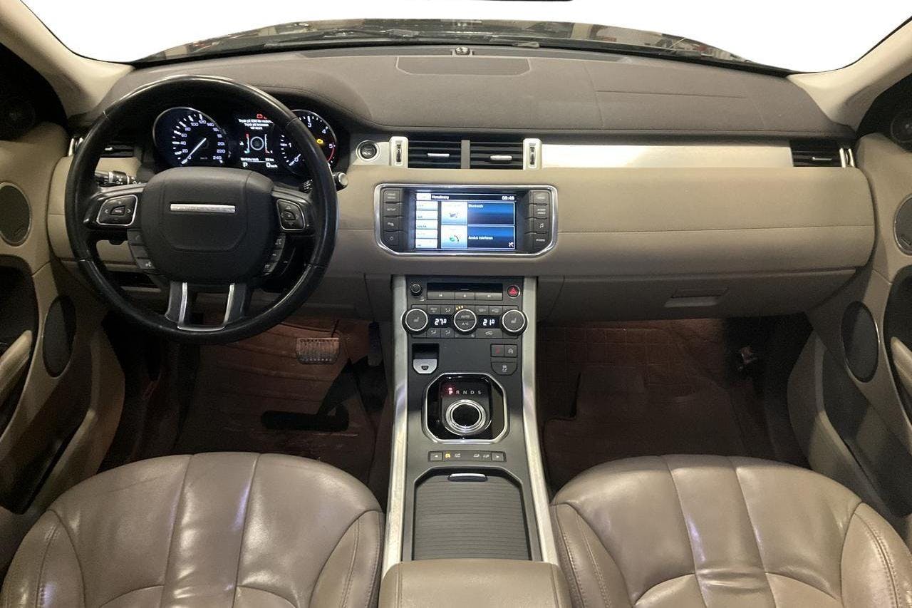 Land Rover Range Rover Evoque 2.2 TD4 5dr (150hk) - 16 463 mil - Automat - grön - 2014