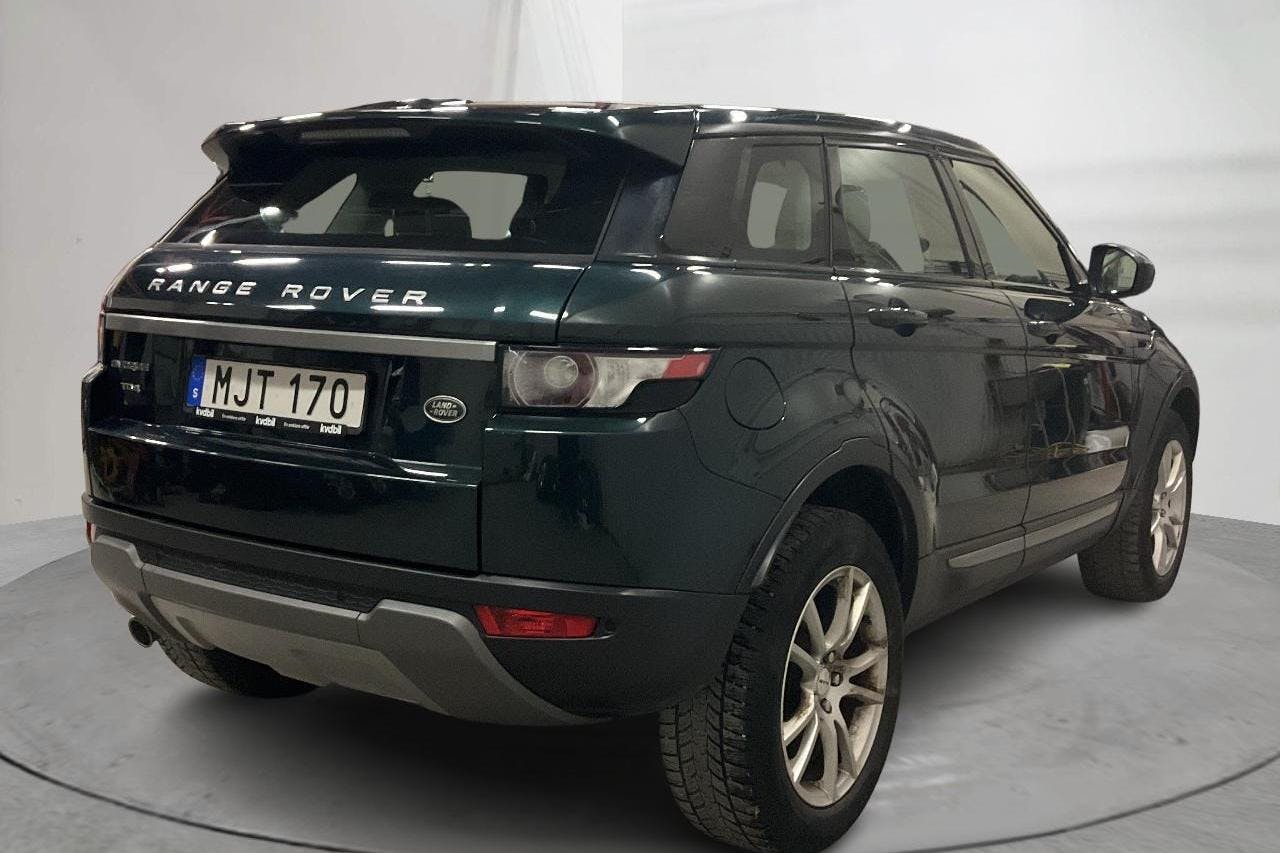 Land Rover Range Rover Evoque 2.2 TD4 5dr (150hk) - 16 463 mil - Automat - grön - 2014