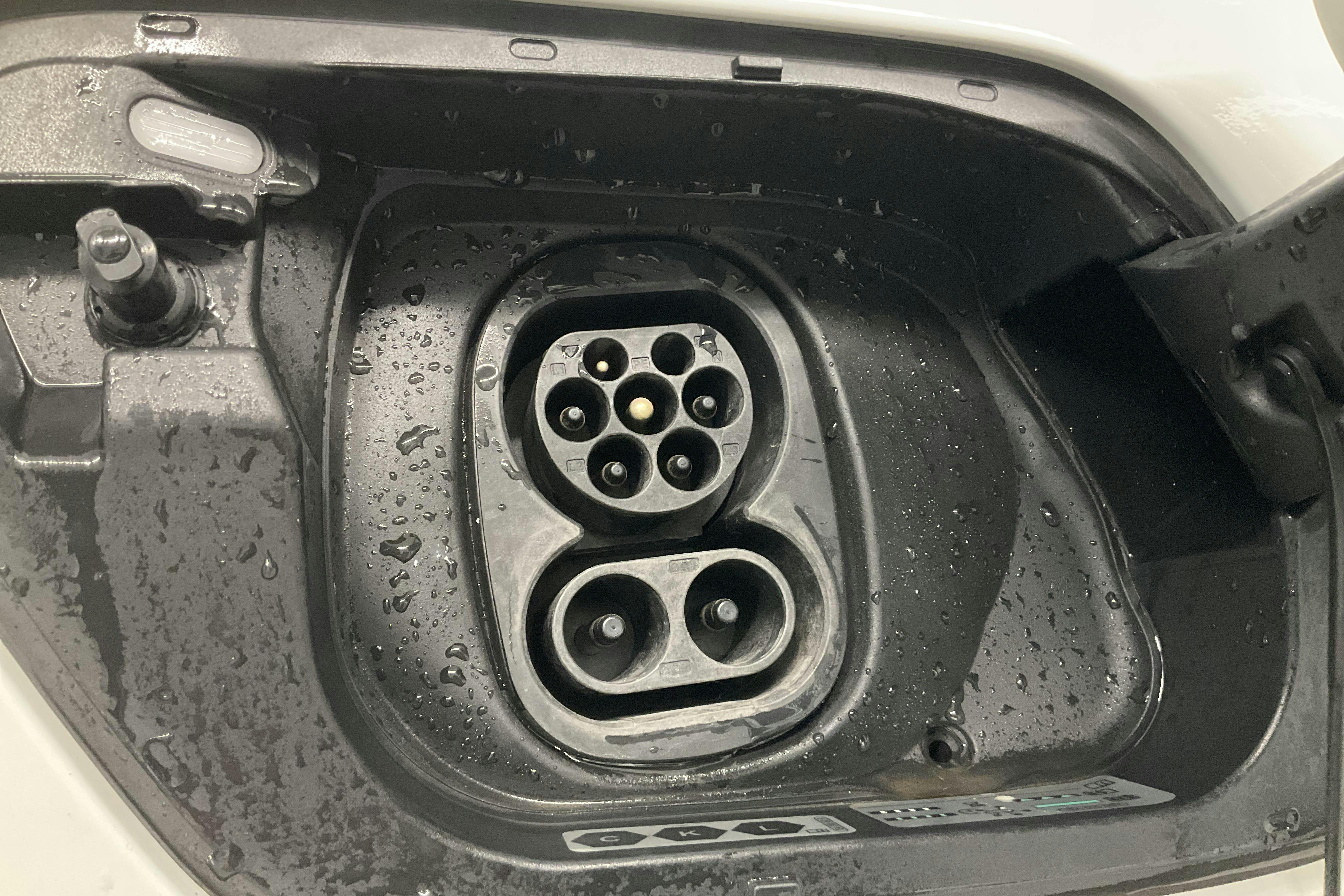 VW ID.3 58kWh (204hk) - 66 980 km - Automaatne - valge - 2023