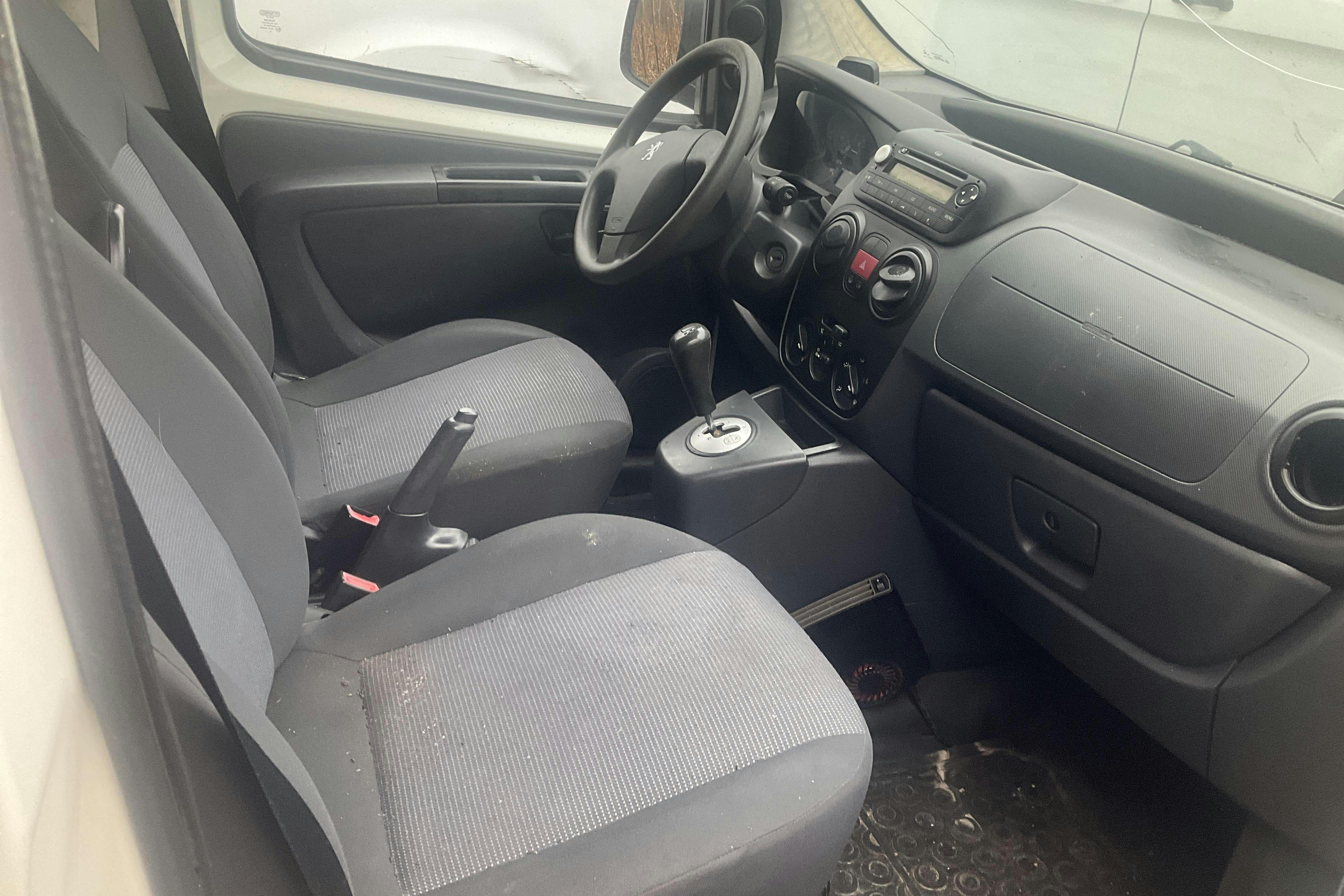 Peugeot Bipper 1.4 HDI Skåp (70hk) - 0 mil - Automat - vit - 2010