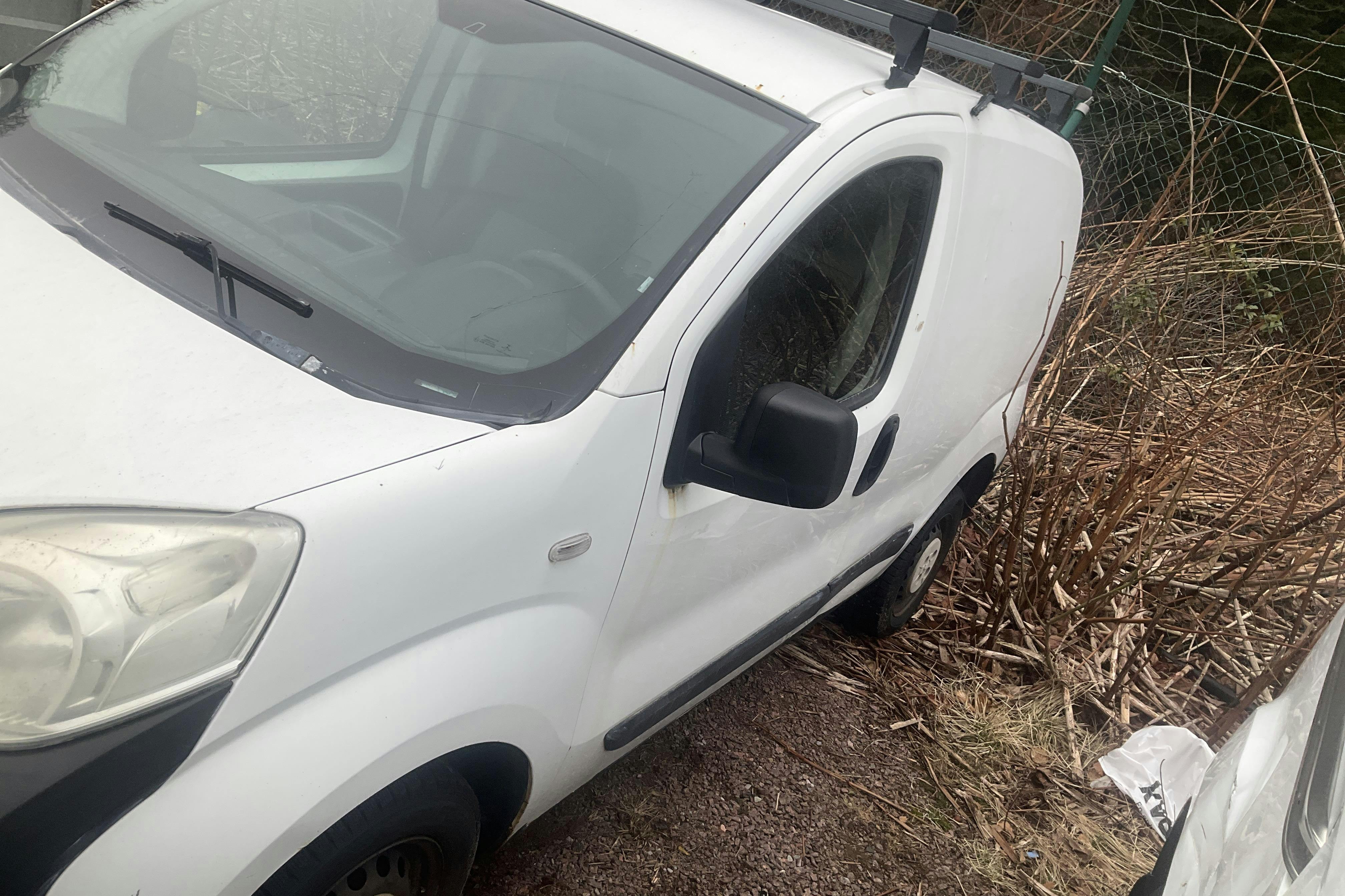 Peugeot Bipper 1.4 HDI Skåp (70hk) - 0 mil - Automat - vit - 2010
