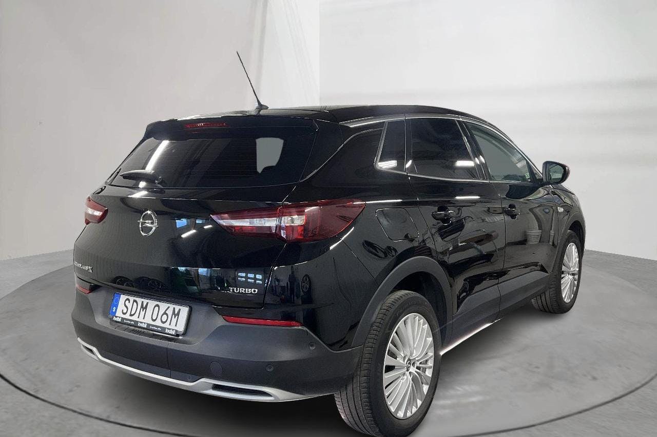 Opel Grandland X 1.2 ECOTEC (130hk) - 99 400 km - Automaatne - must - 2019