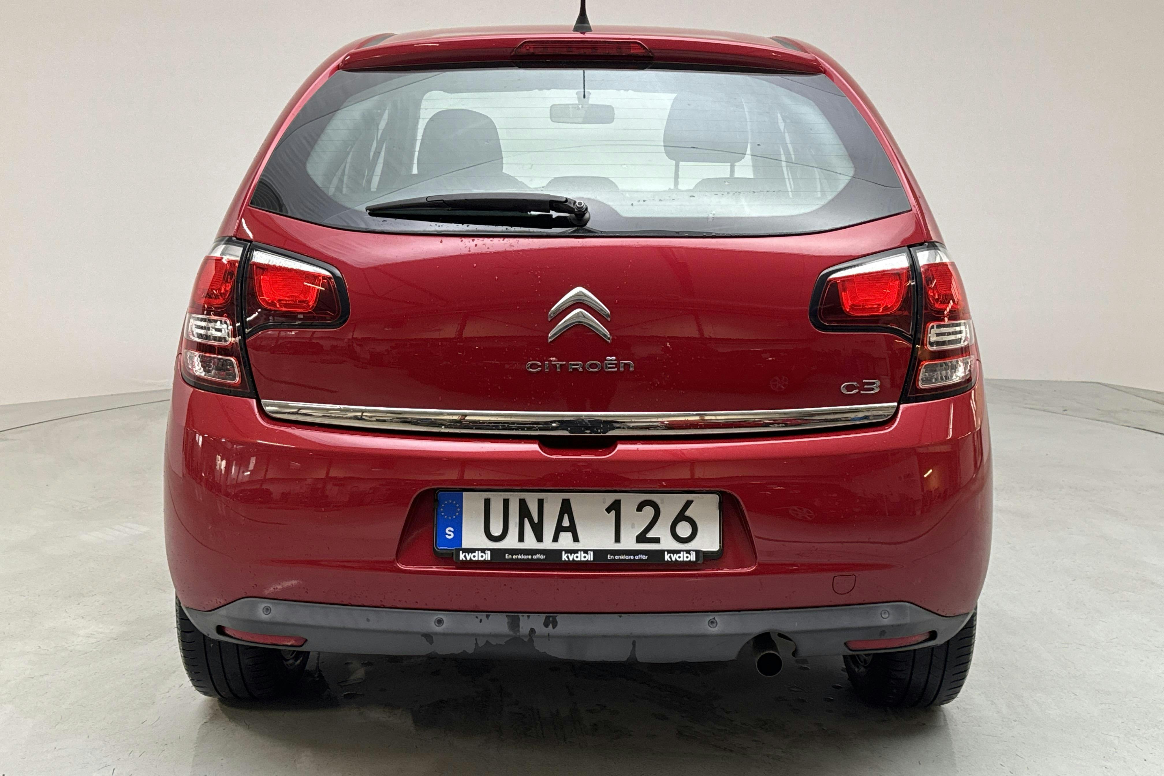 Citroën C3 1.2 VTi (82hk) - 63 380 km - Käsitsi - punane - 2014
