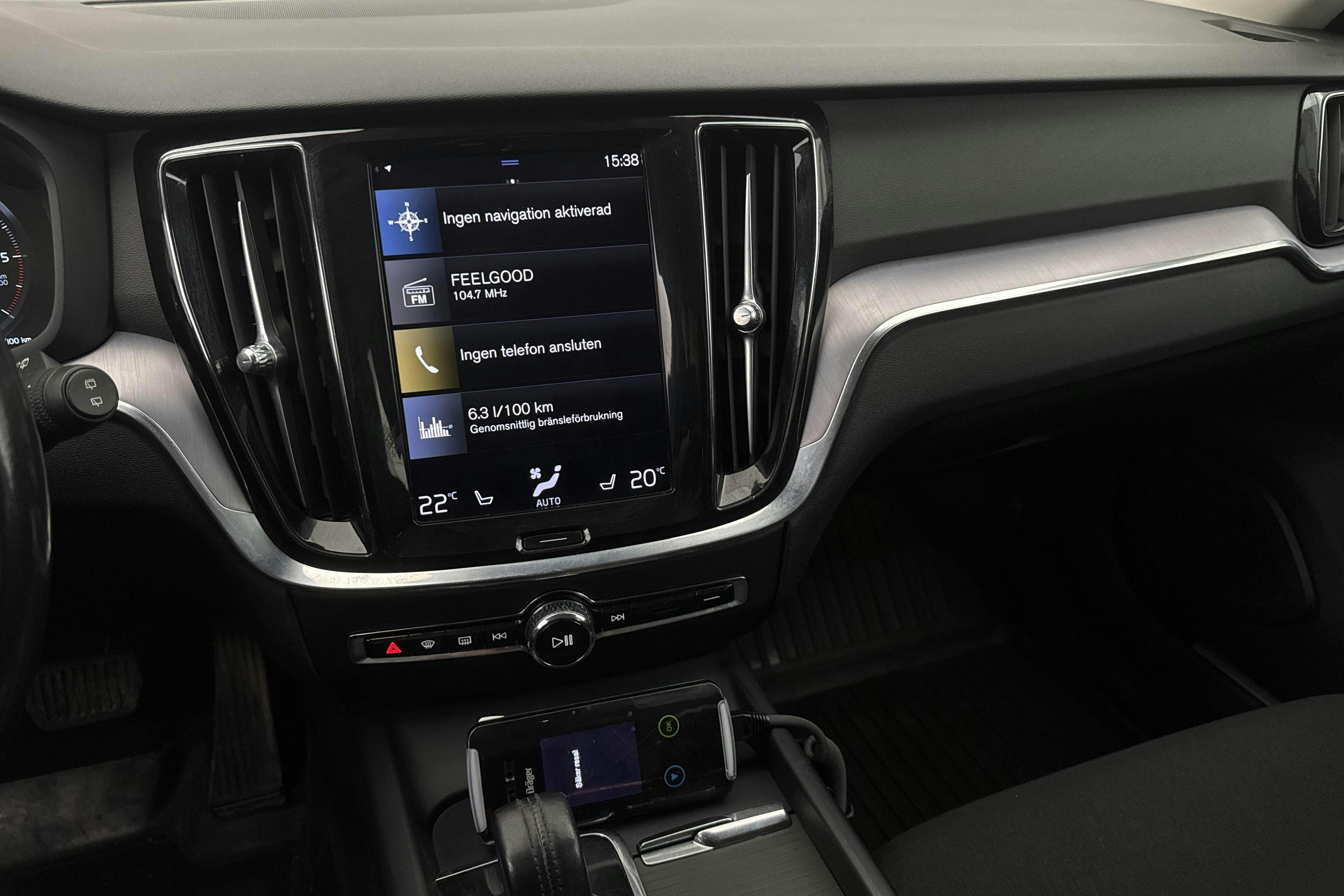 Volvo V60 B4 Mildhybrid, Diesel (197hk) - 126 890 km - Automatic - white - 2021