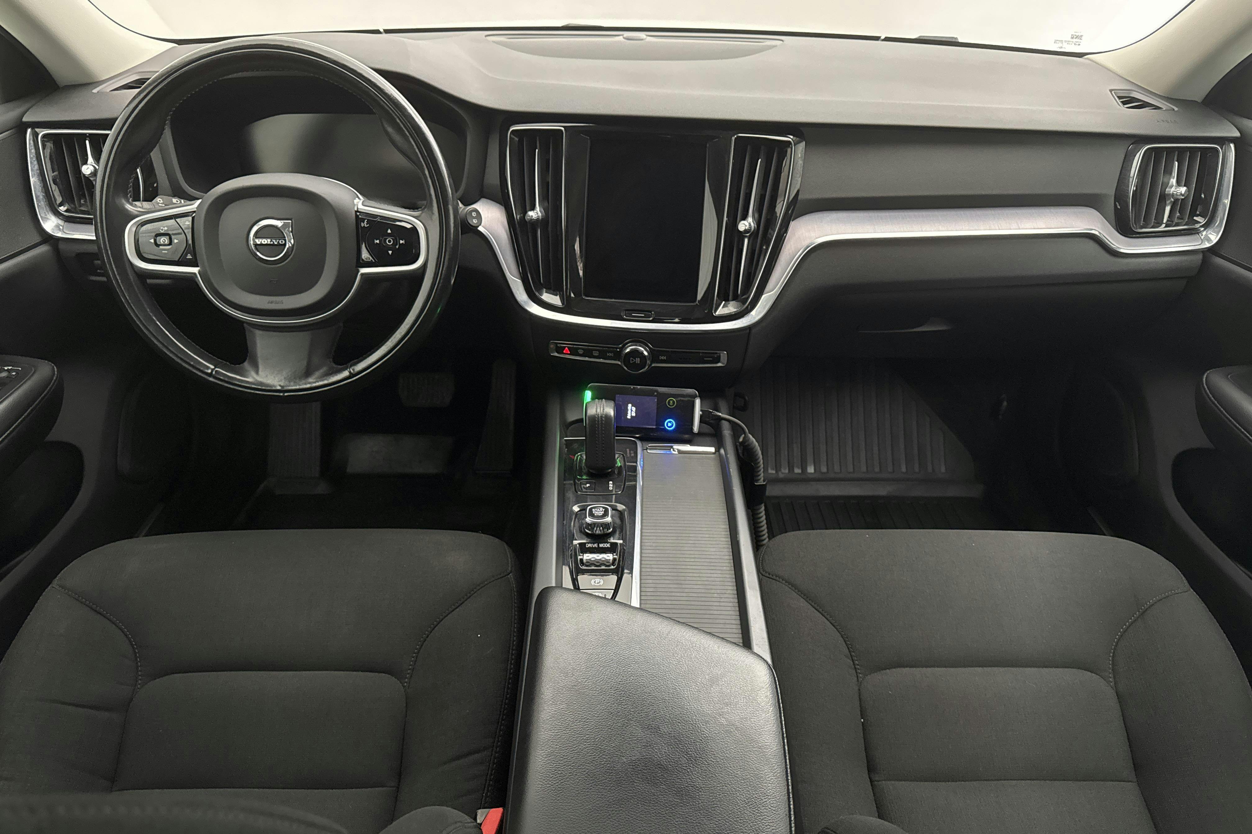 Volvo V60 B4 Mildhybrid, Diesel (197hk) - 126 890 km - Automatic - white - 2021