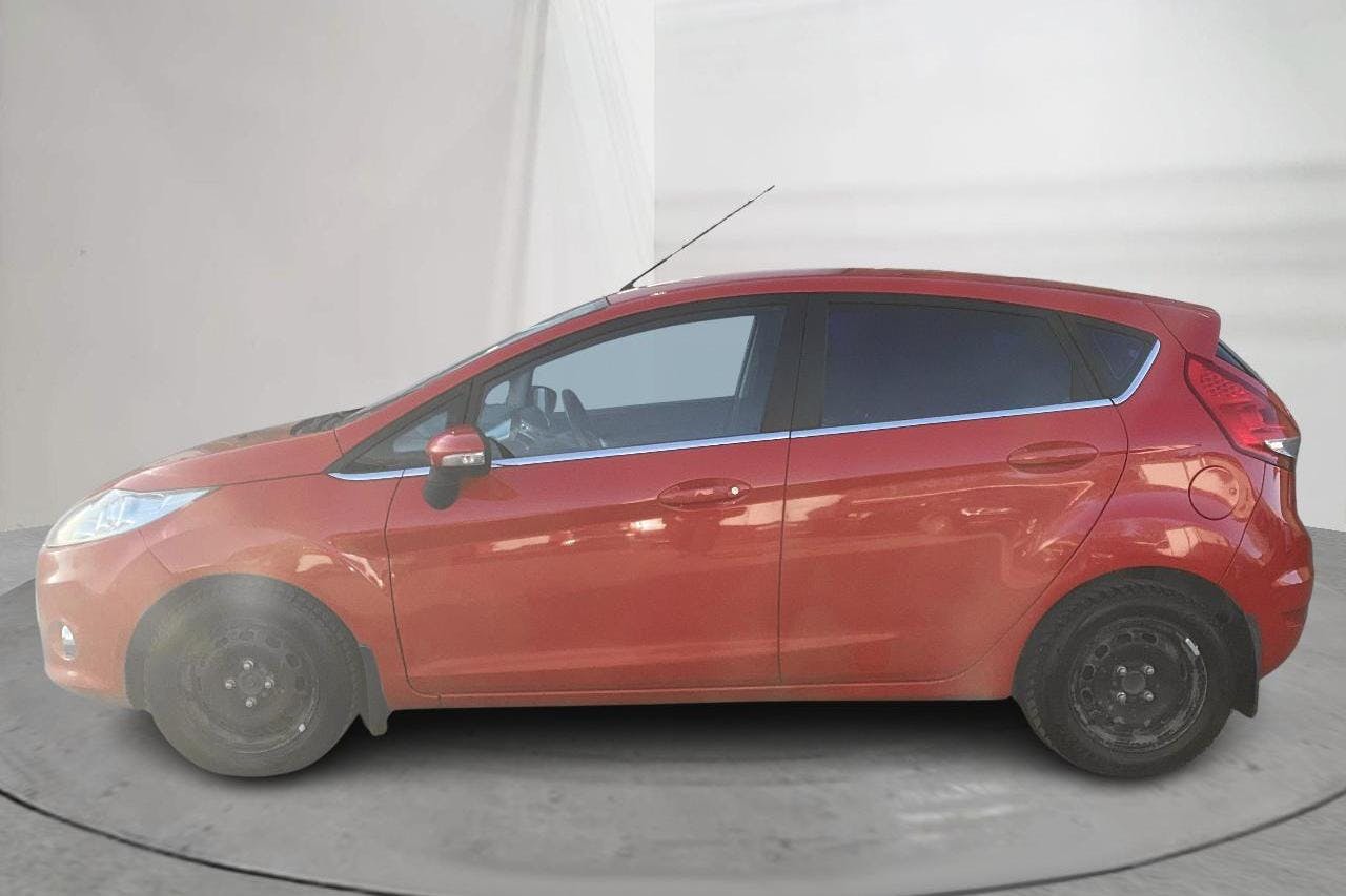 Ford Fiesta 1.25 5dr (82hk) - 17 057 mil - Manuell - röd - 2010