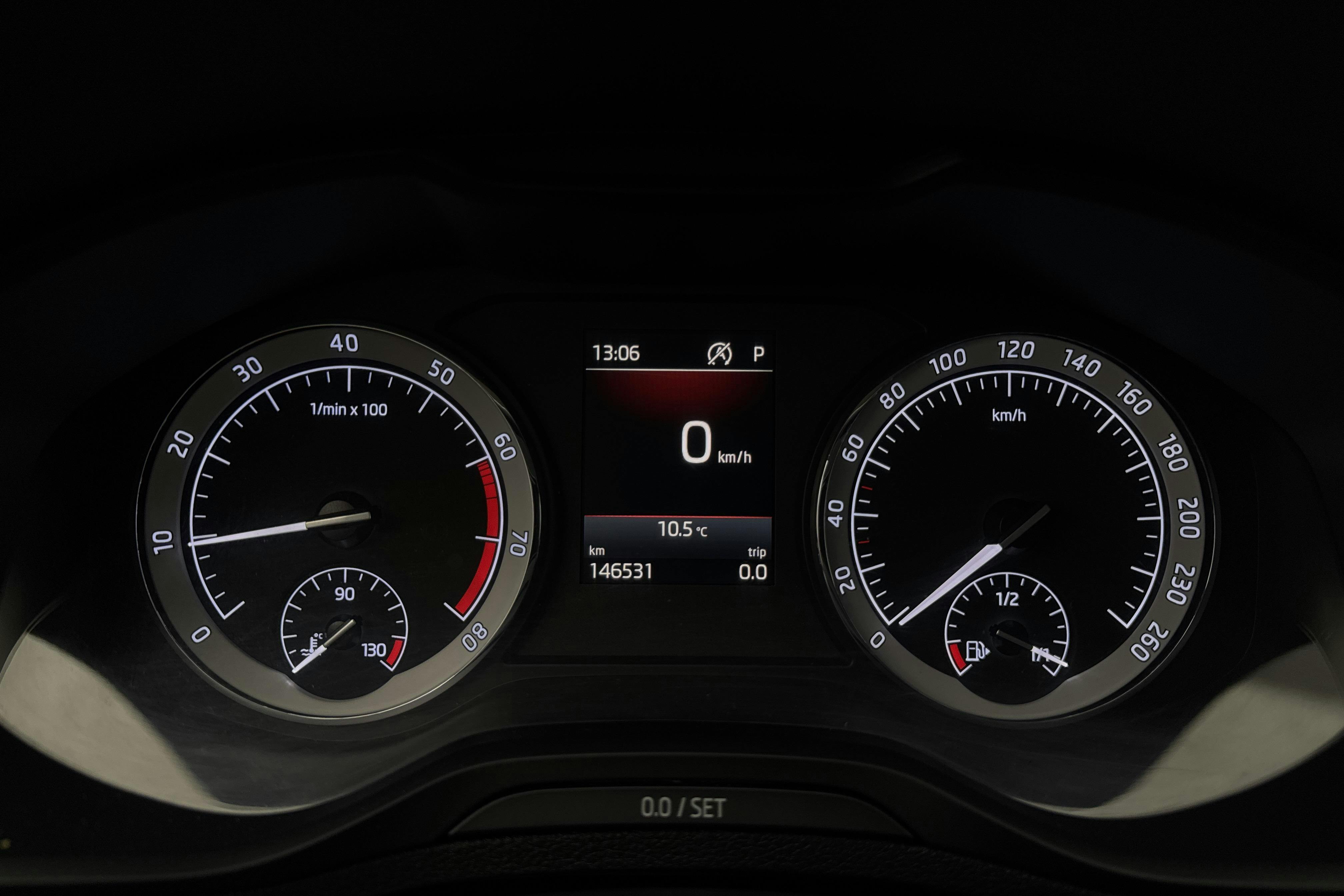 Skoda Karoq 1.5 TSI (150hk) - 14 653 mil - Automat - svart - 2019