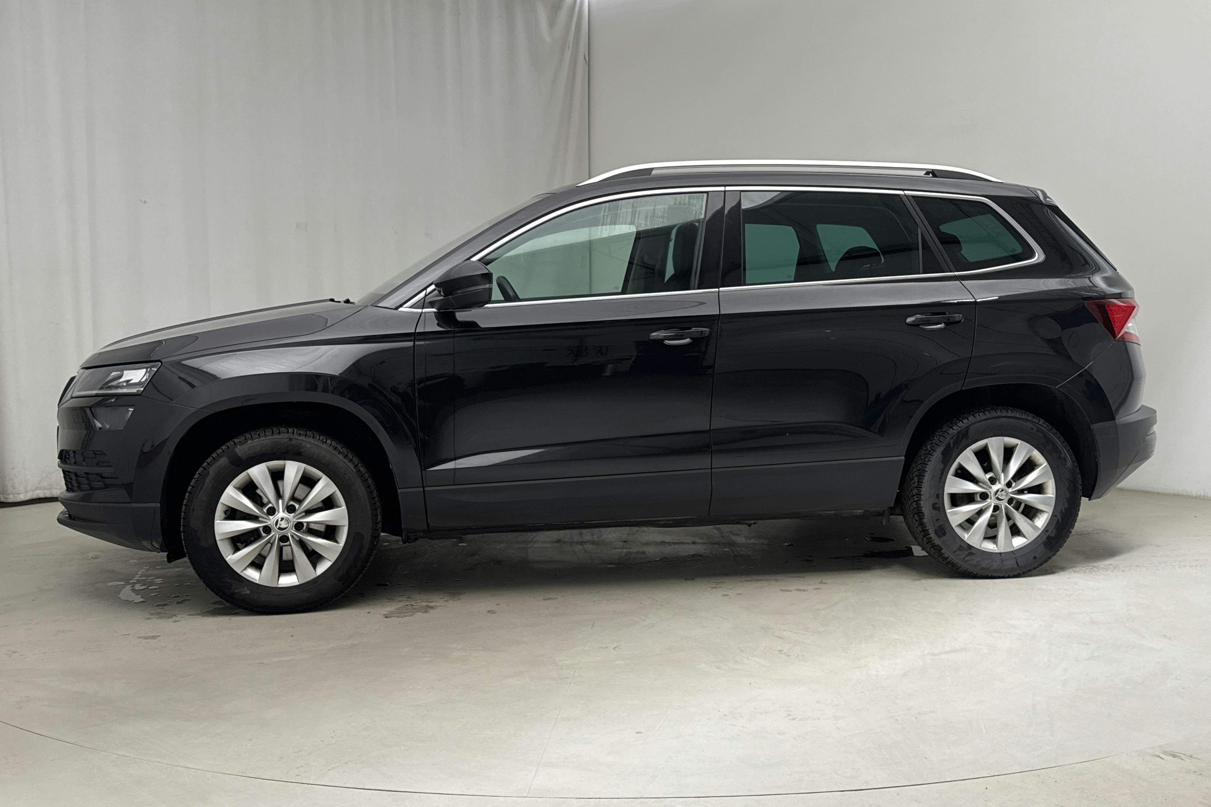 Skoda Karoq 1.5 TSI (150hk) - 14 653 mil - Automat - svart - 2019