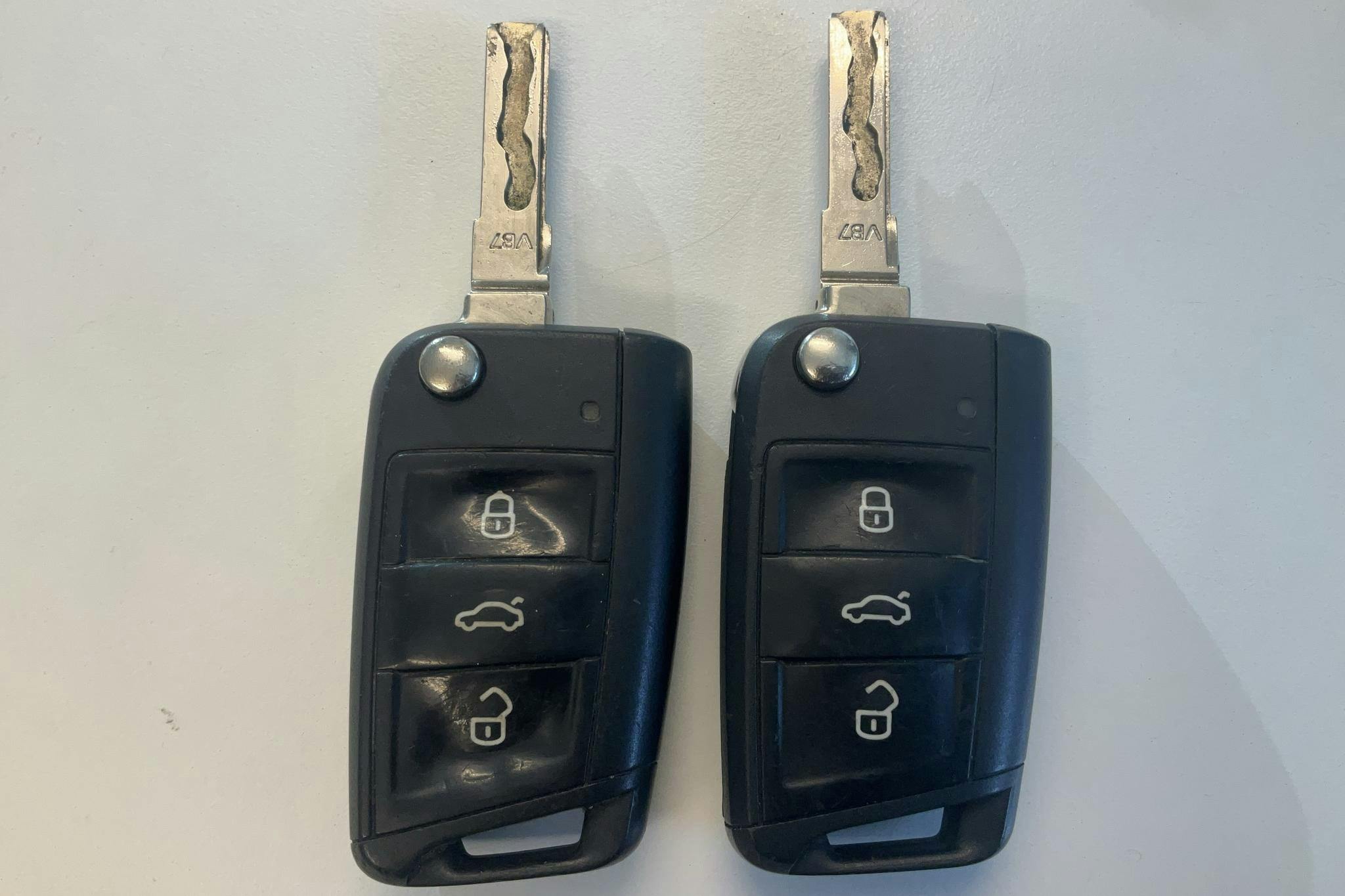 VW Golf VII 1.6 TDI Sportscombi (115hk) - 225 900 km - Automatic - white - 2018