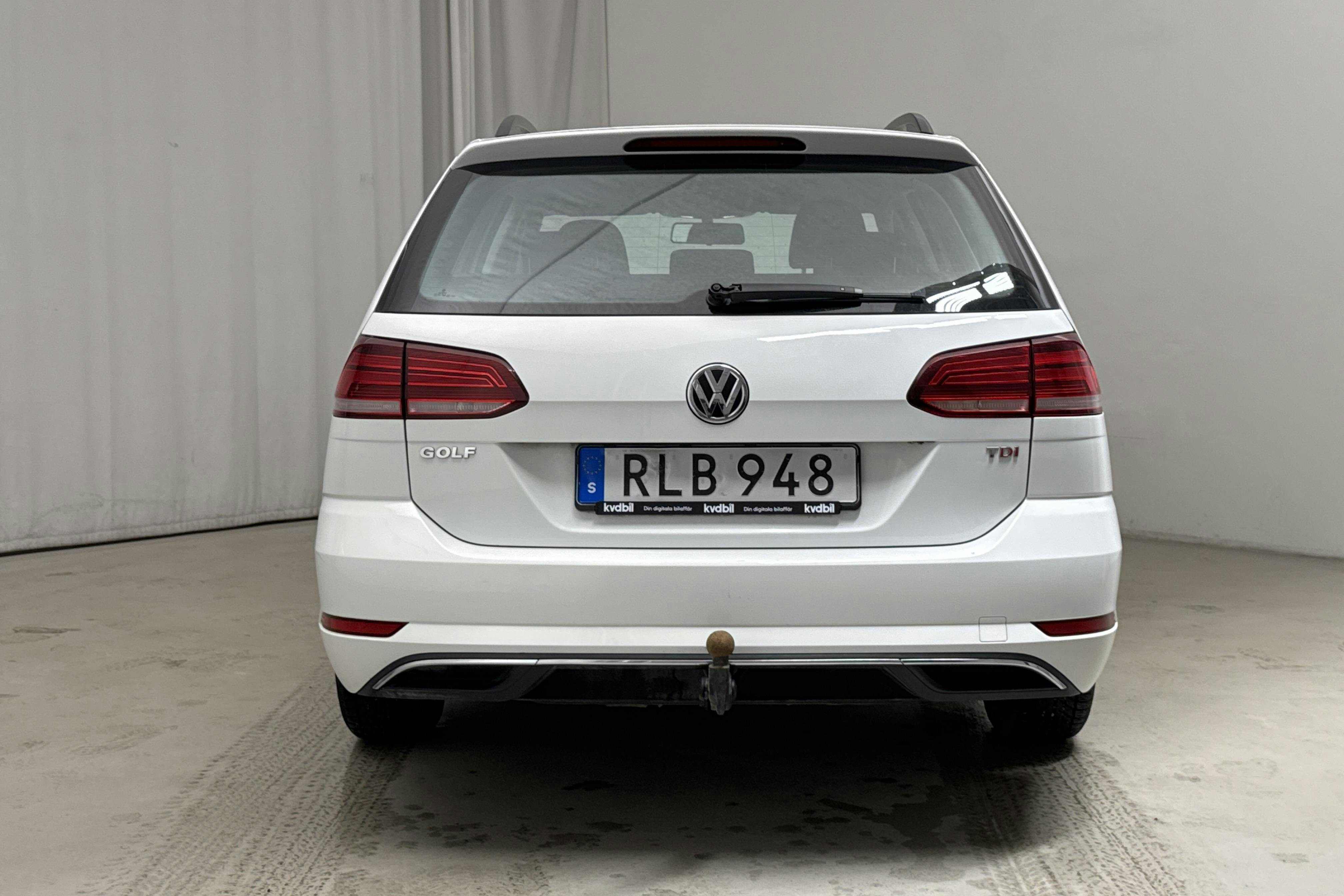 VW Golf VII 1.6 TDI Sportscombi (115hk) - 225 900 km - Automatic - white - 2018