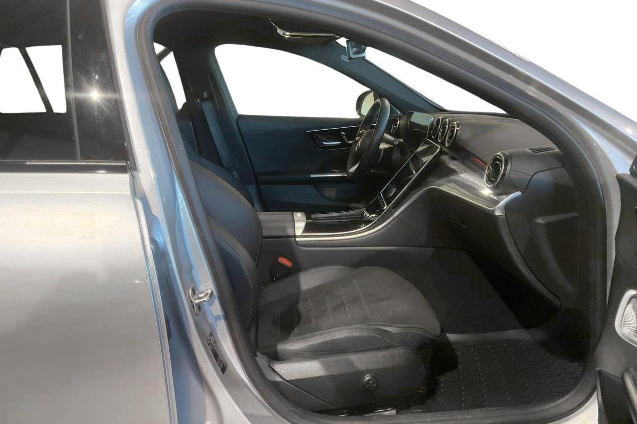 Mercedes C 300 de 4Matic Kombi S206 (319hk) - 44 380 km - Automatic - silver - 2024
