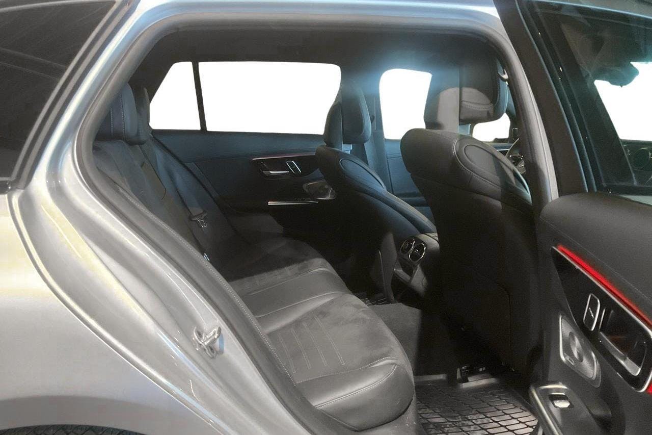 Mercedes C 300 de 4Matic Kombi S206 (319hk) - 44 380 km - Automatic - silver - 2024