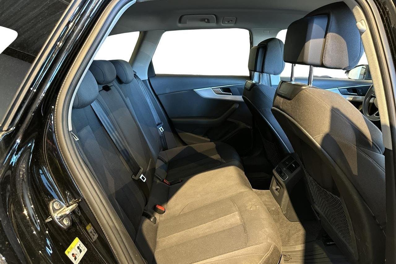 Audi A4 Avant 40 TDI quattro (190hk) - 155 830 km - Automatic - black - 2019