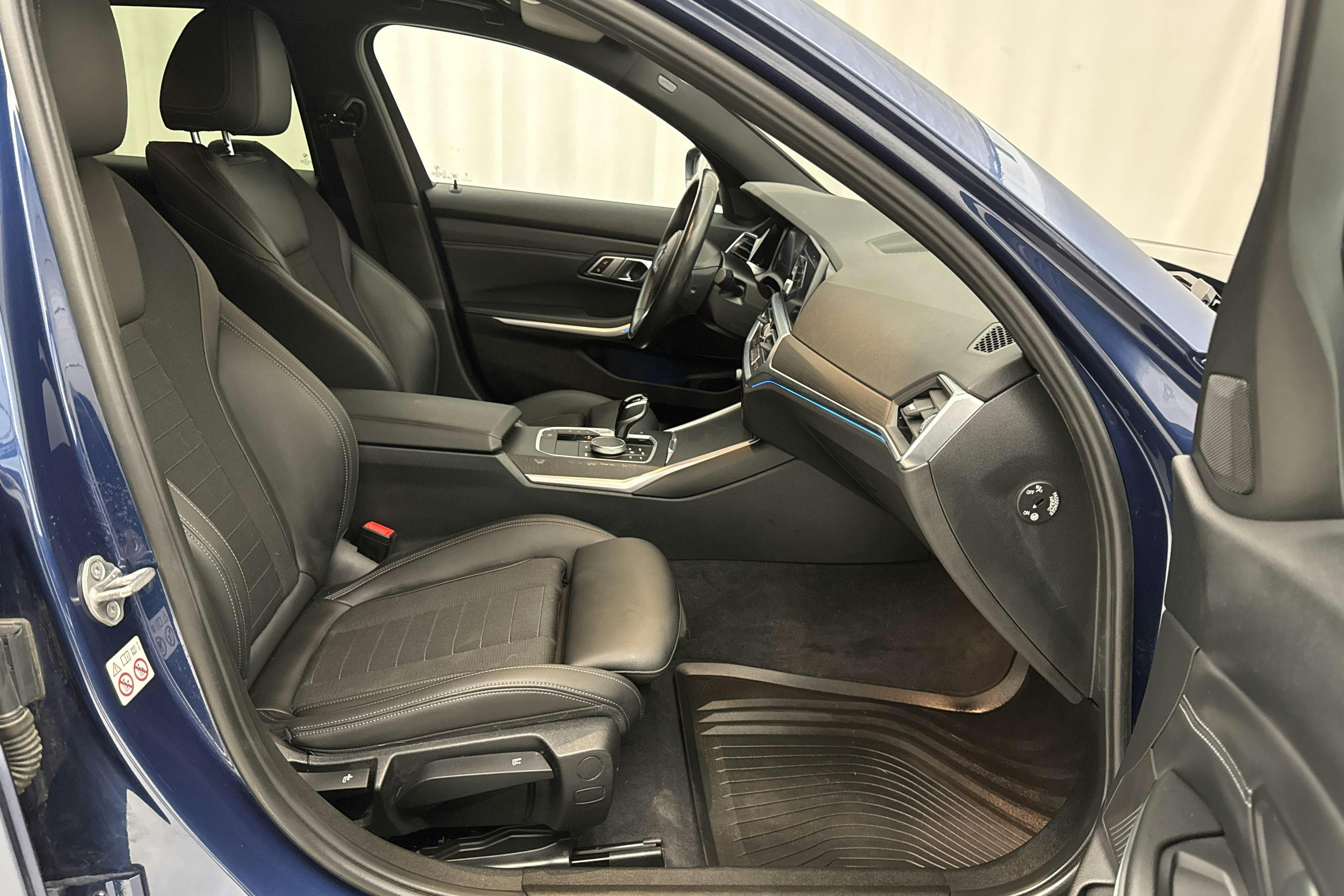 BMW 330e Touring, G21 (292hk) - 64 550 km - Automatic - blue - 2022