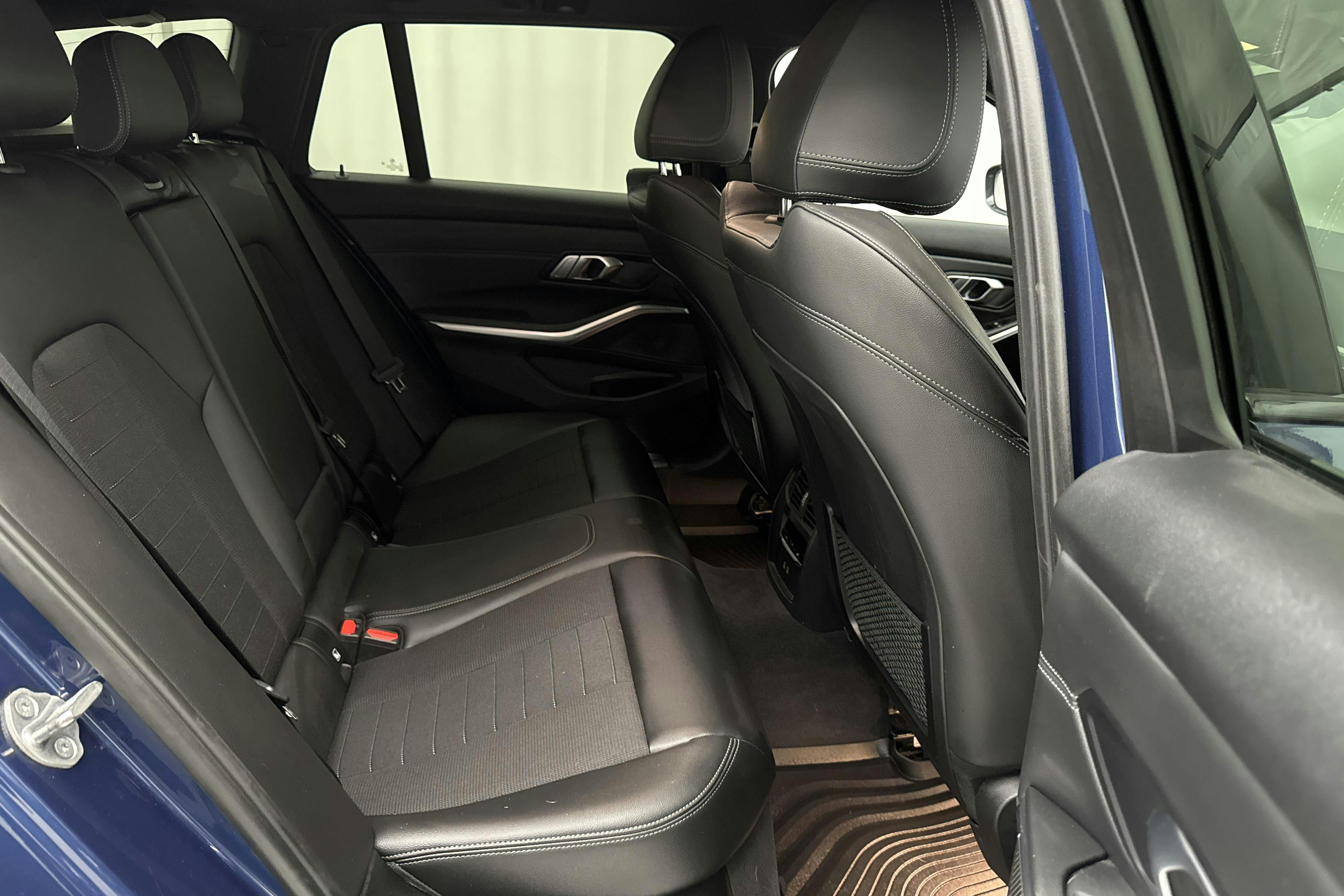 BMW 330e Touring, G21 (292hk) - 64 550 km - Automatic - blue - 2022
