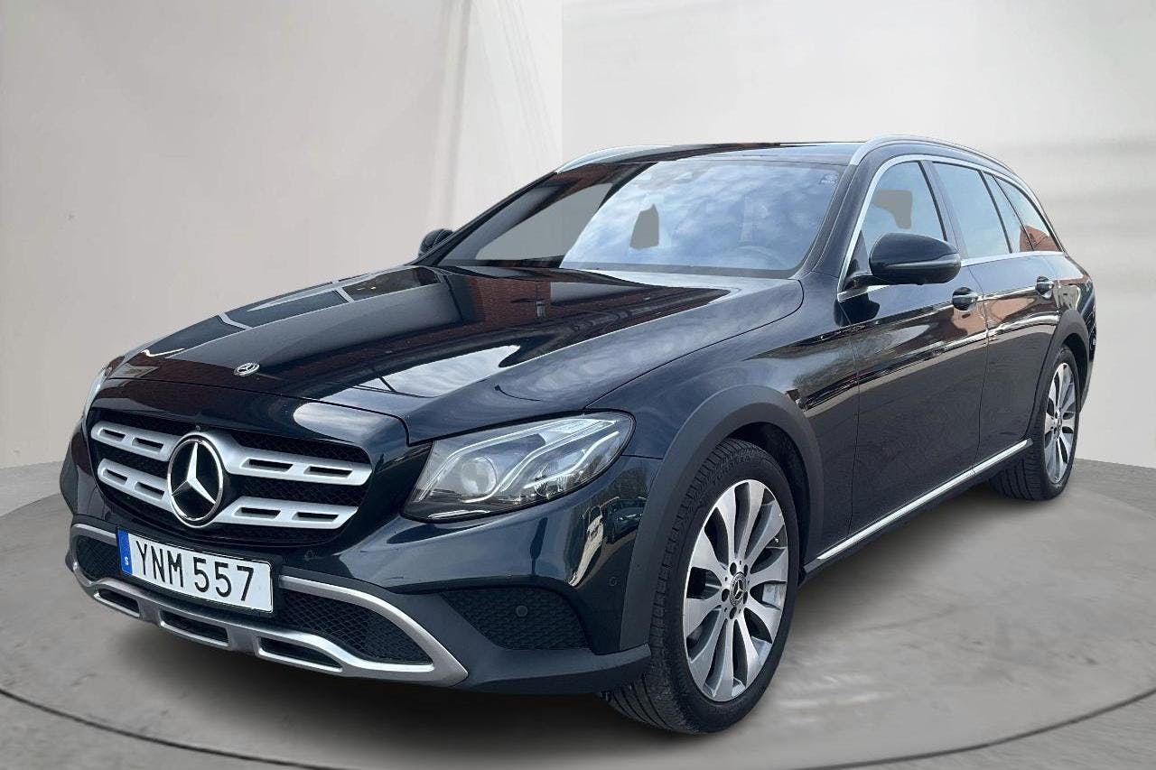 Mercedes E 220 d 4MATIC Kombi All-Terrain S213 (194hk) - 164 530 km - Automatyczna - Dark Green - 2017