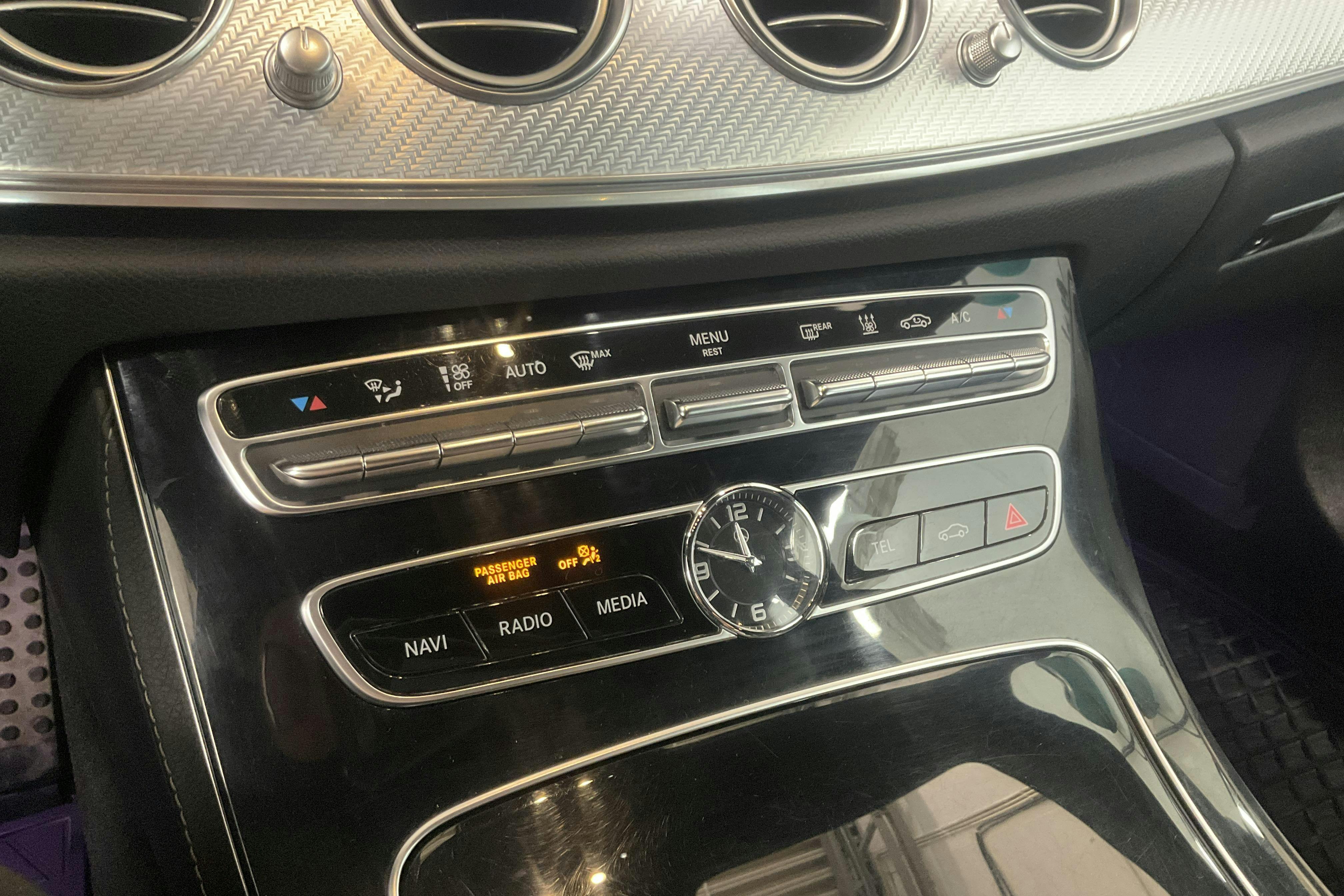 Mercedes E 220 d 4MATIC Kombi All-Terrain S213 (194hk) - 16 453 mil - Automat - Dark Green - 2017
